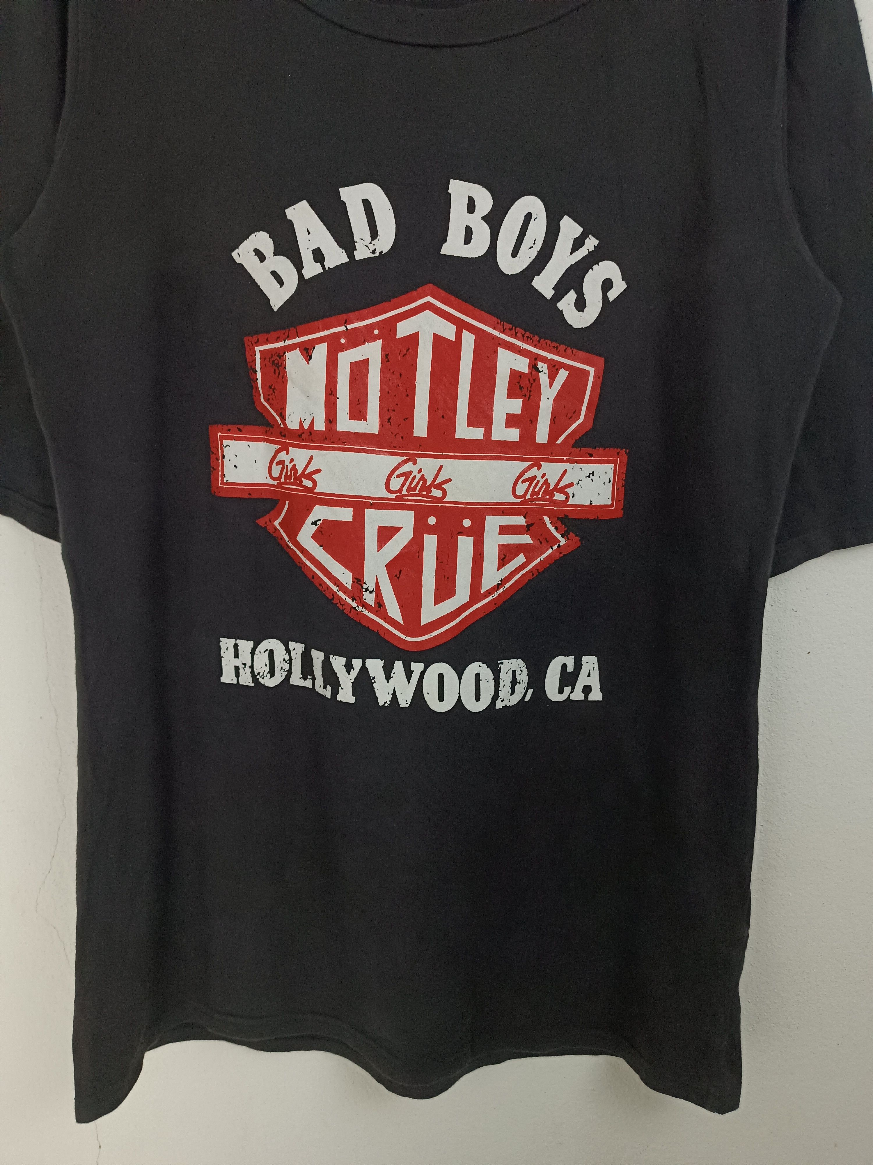 Band Tees VINTAGE BAD BOYS MOTLEY CRUE HOLLYWOOD CA VERY RARE Size US M / EU 48-50 / 2 - 6 Thumbnail