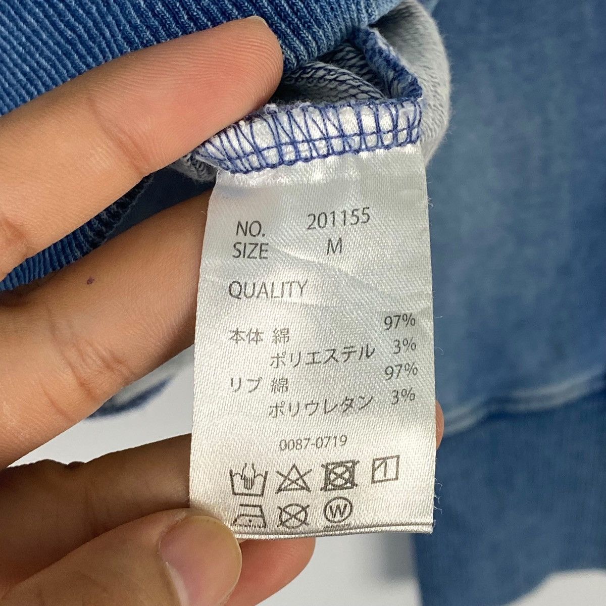 Vintage Vintage Roshell Jeans Jacket Full Zip Blue Pullover Size M Size US M / EU 48-50 / 2 - 7 Thumbnail