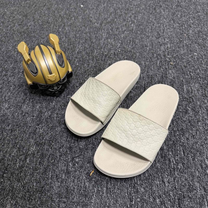 Gucci Gucci Classic Logo Slide Sandals 0079 Size US 8.5 / EU 41-42 - 1 Thumbnail
