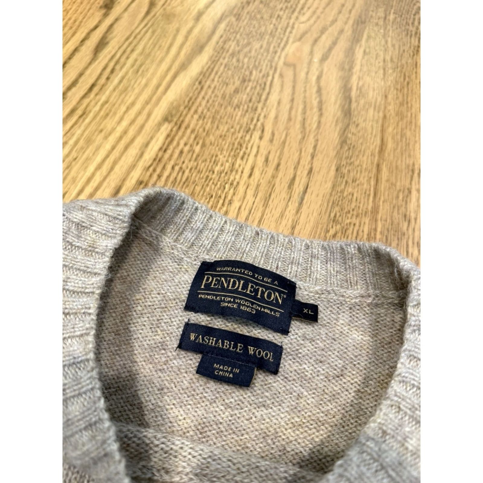 Pendleton Pendleton 100% Wool Crewneck Knit Sweater Men’s XL Beige Shirt Pullover Crew Neck Wool Beige Mens XL Pendleton Woolen Mills Size US XL / EU 56 / 4 - 7 Thumbnail