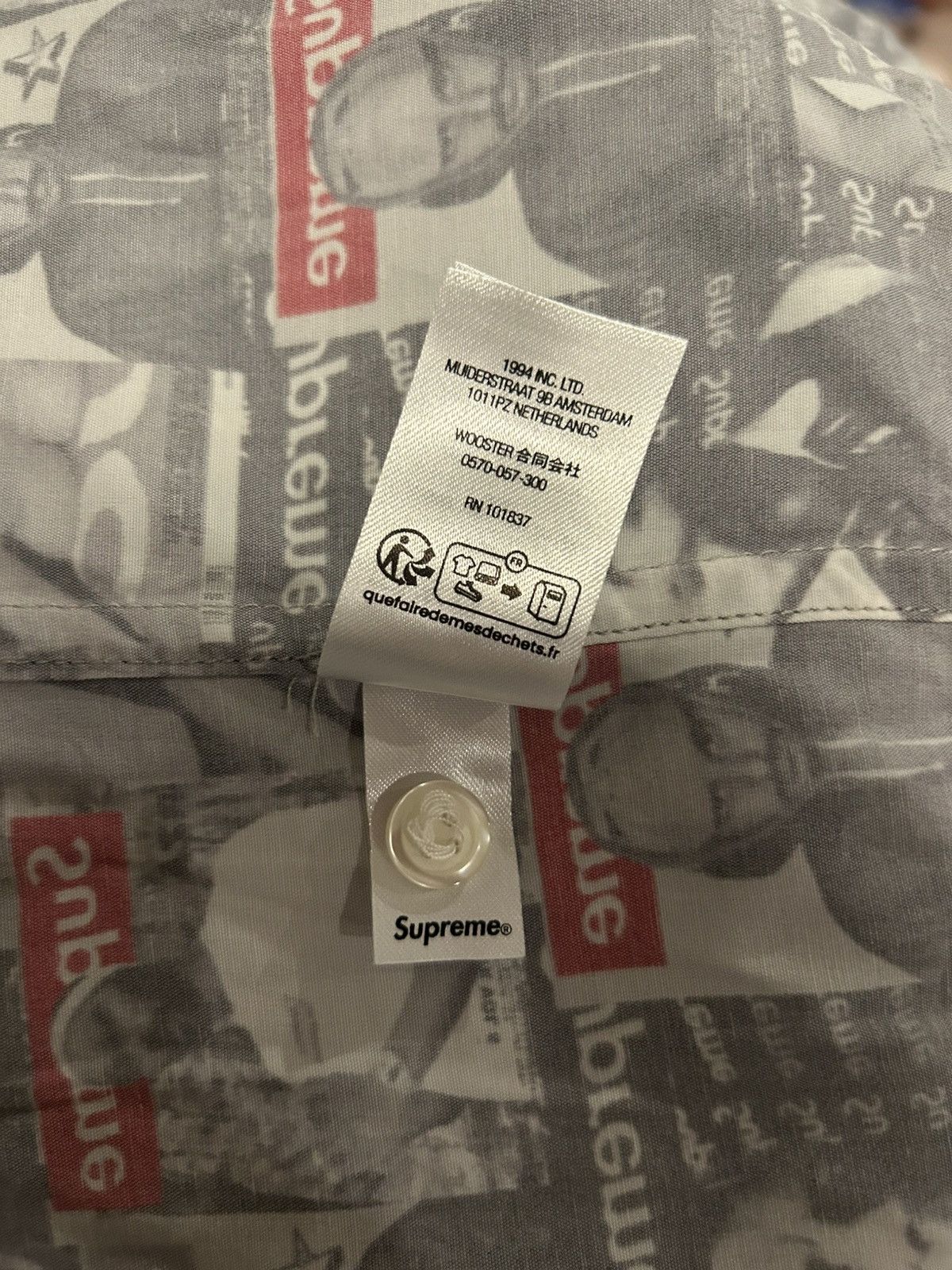 Supreme Supreme magazine button up 2023 drop Size US S / EU 44-46 / 1 - 5 Thumbnail