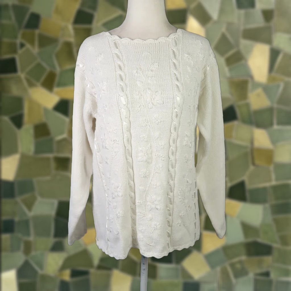 Vintage VINTAGE Segue White Cotton Knit Sweater Floral Embroidery M Womens Pullover Long Sleeve 90s Spring Fall Summer Casual Size M / US 6-8 / IT 42-44 - 1 Thumbnail