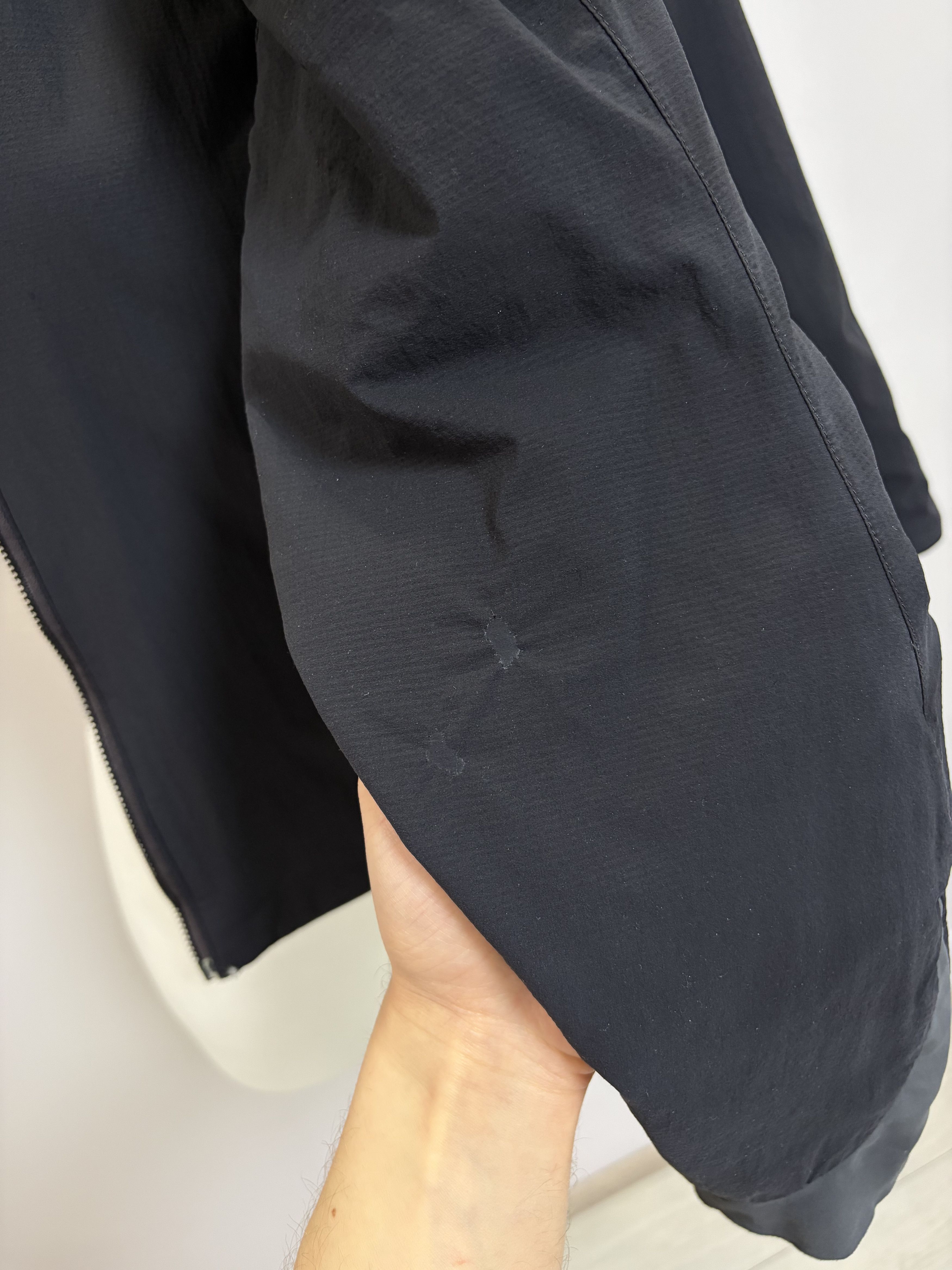 Arc'teryx ARC'TERYX Atom LT Hoody Jacket Lightweight Outdoor Gorpcore Size M / US 6-8 / IT 42-44 - 14 Thumbnail