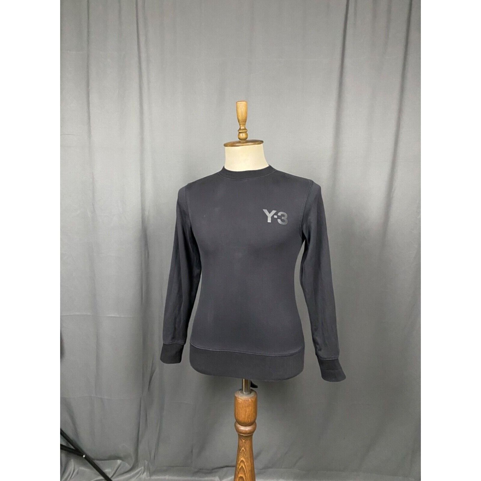 Y-3 Y-3 x Adidas Small Logo Men's Black Crewneck Sweatshirt Swea Size US XS / EU 42 / 0 - 4 Thumbnail
