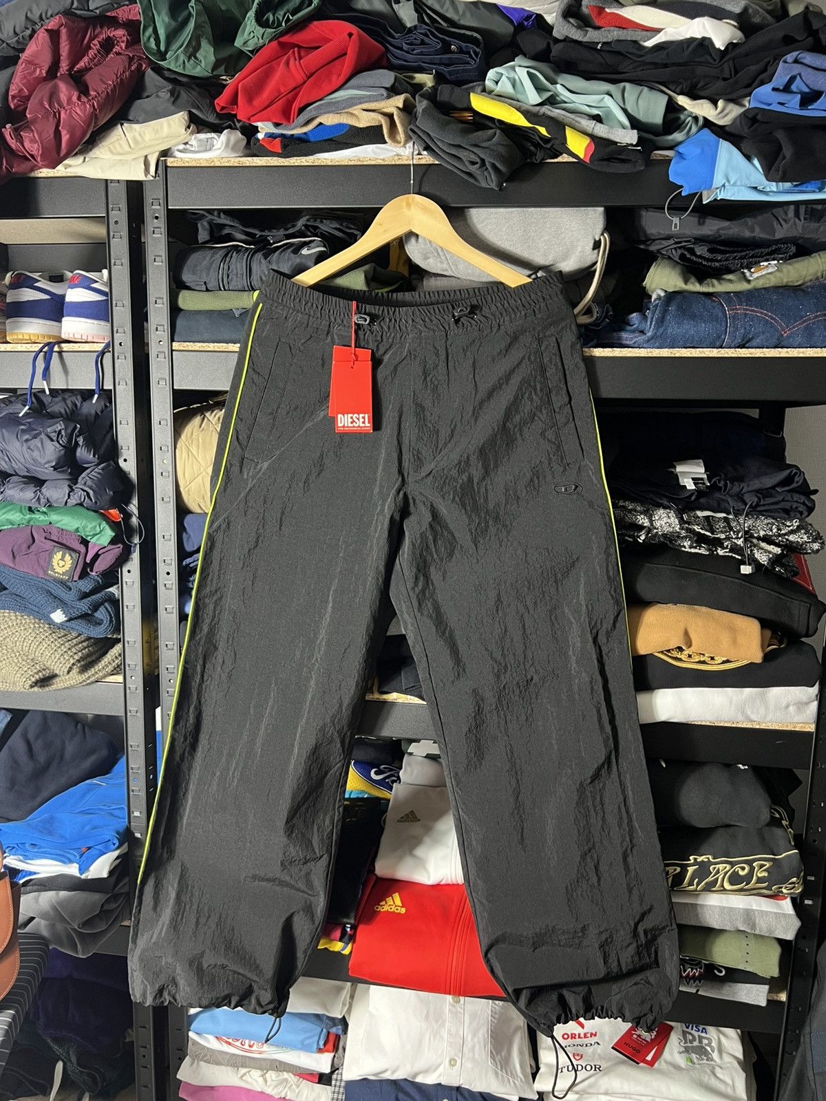 Diesel Diesel Crinkle Nylon Tech Track Pants Black/Neon Size 48 W32 Size US 32 / EU 48 - 1 Thumbnail