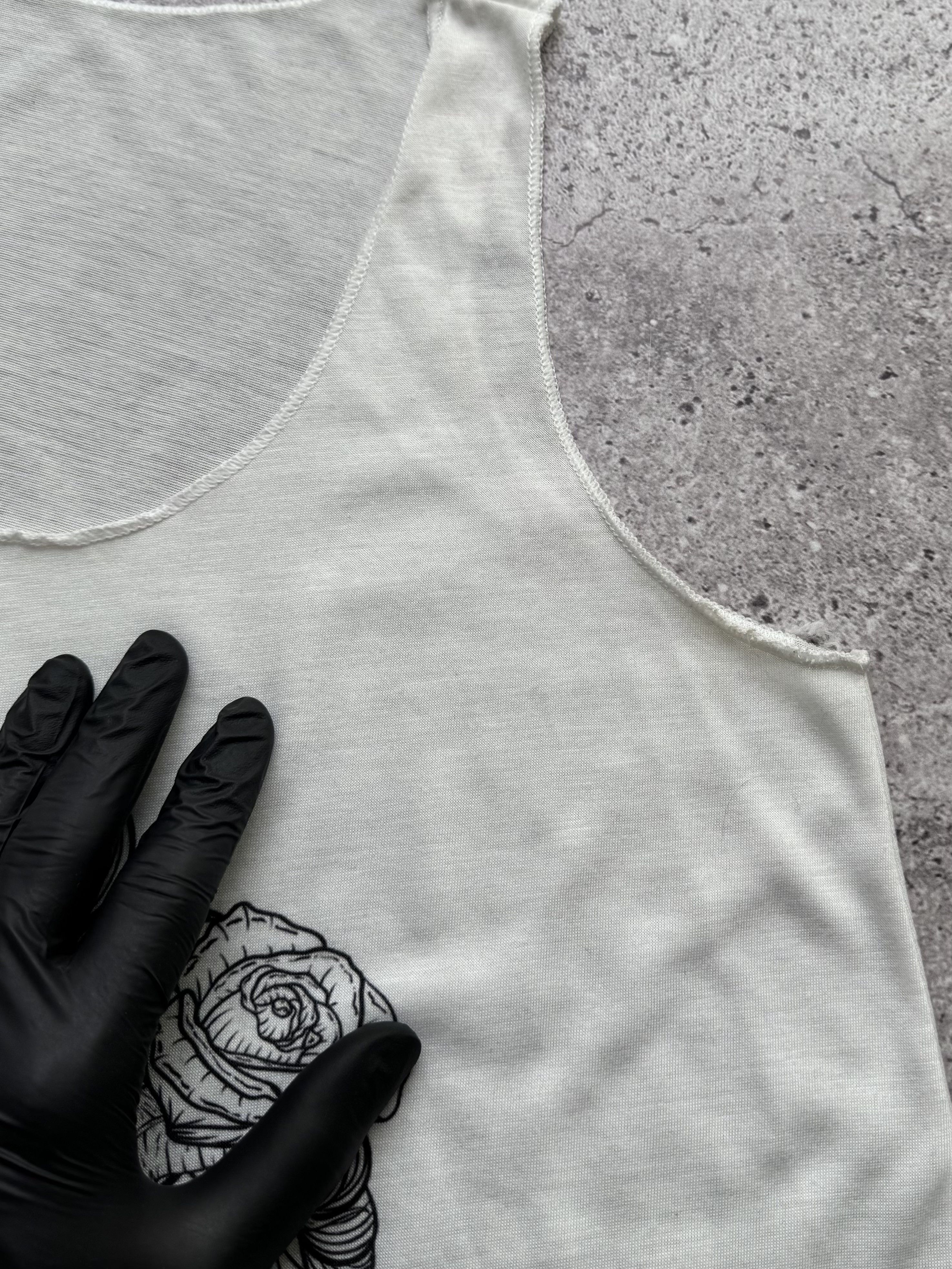 Vintage Vintage Graphic Tank Top Gothic Punk Y2K Festival TopE8 Size M / US 6-8 / IT 42-44 - 4 Thumbnail