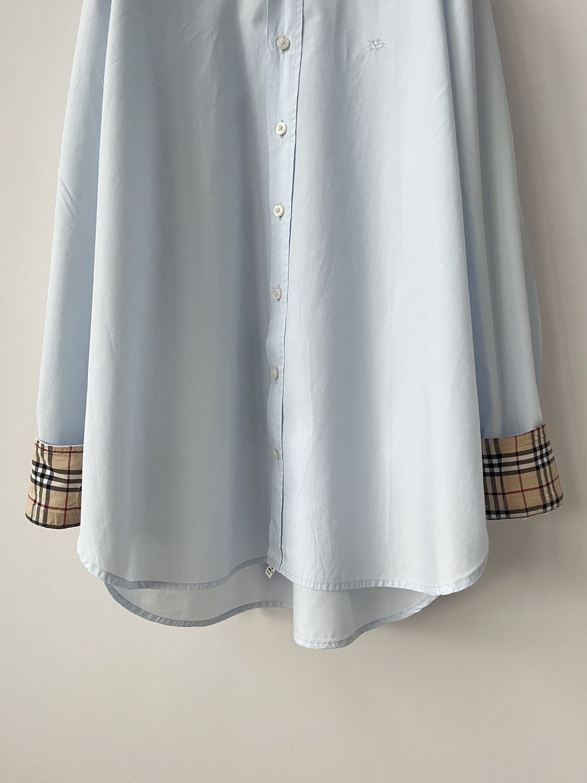 Burberry Vintage Burberry Nova Check Cuffs Shirt Baby Blue Luxury Size US XL / EU 56 / 4 - 5 Thumbnail