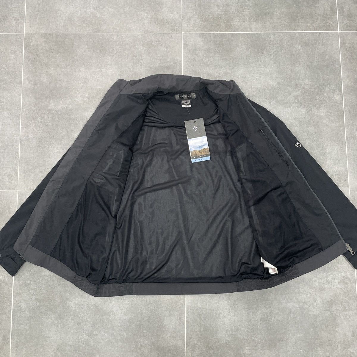 Nike × Vintage Vintage Nike Golf Storm-Fit Jacket Size XL Size US XL / EU 56 / 4 - 11 Thumbnail