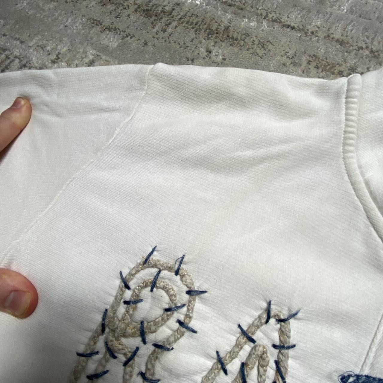Japanese Brand 00s Embroidered Zip Hoodie White L Size US L / EU 52-54 / 3 - 8 Thumbnail