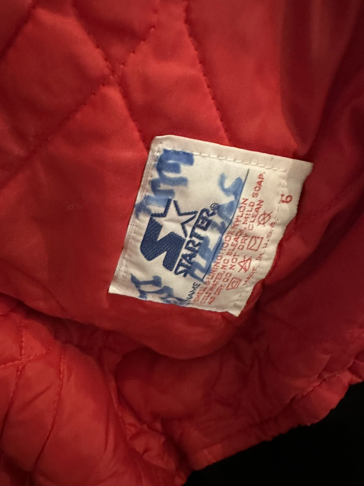 Starter Starter Jacket Chicago Bulls Size M-L NBA Vintage Starter Size US L / EU 52-54 / 3 - 9 Thumbnail