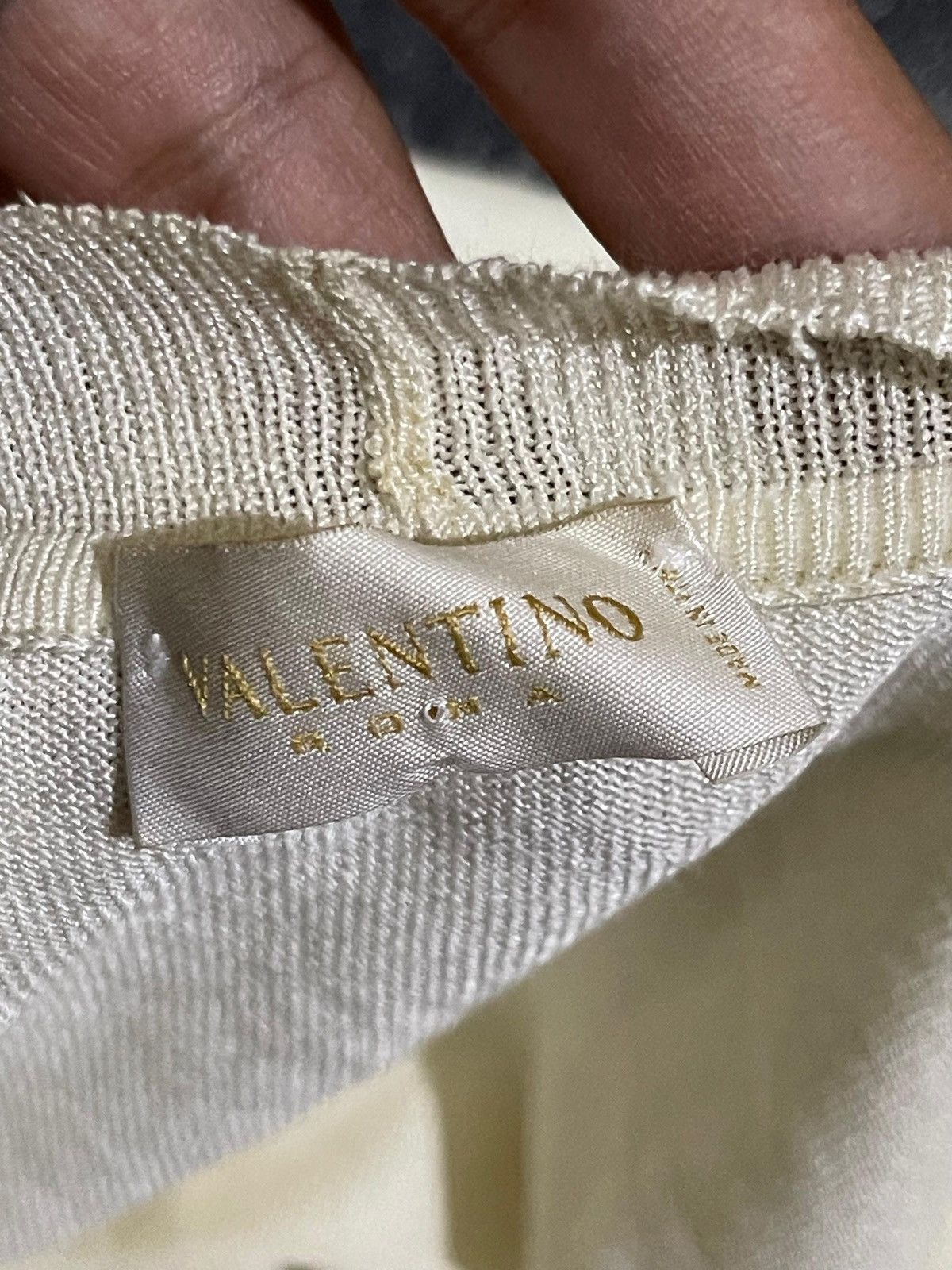 Valentino Valentino Cream Ruffles Crop Cardigan Size M / US 6-8 / IT 42-44 - 6 Thumbnail