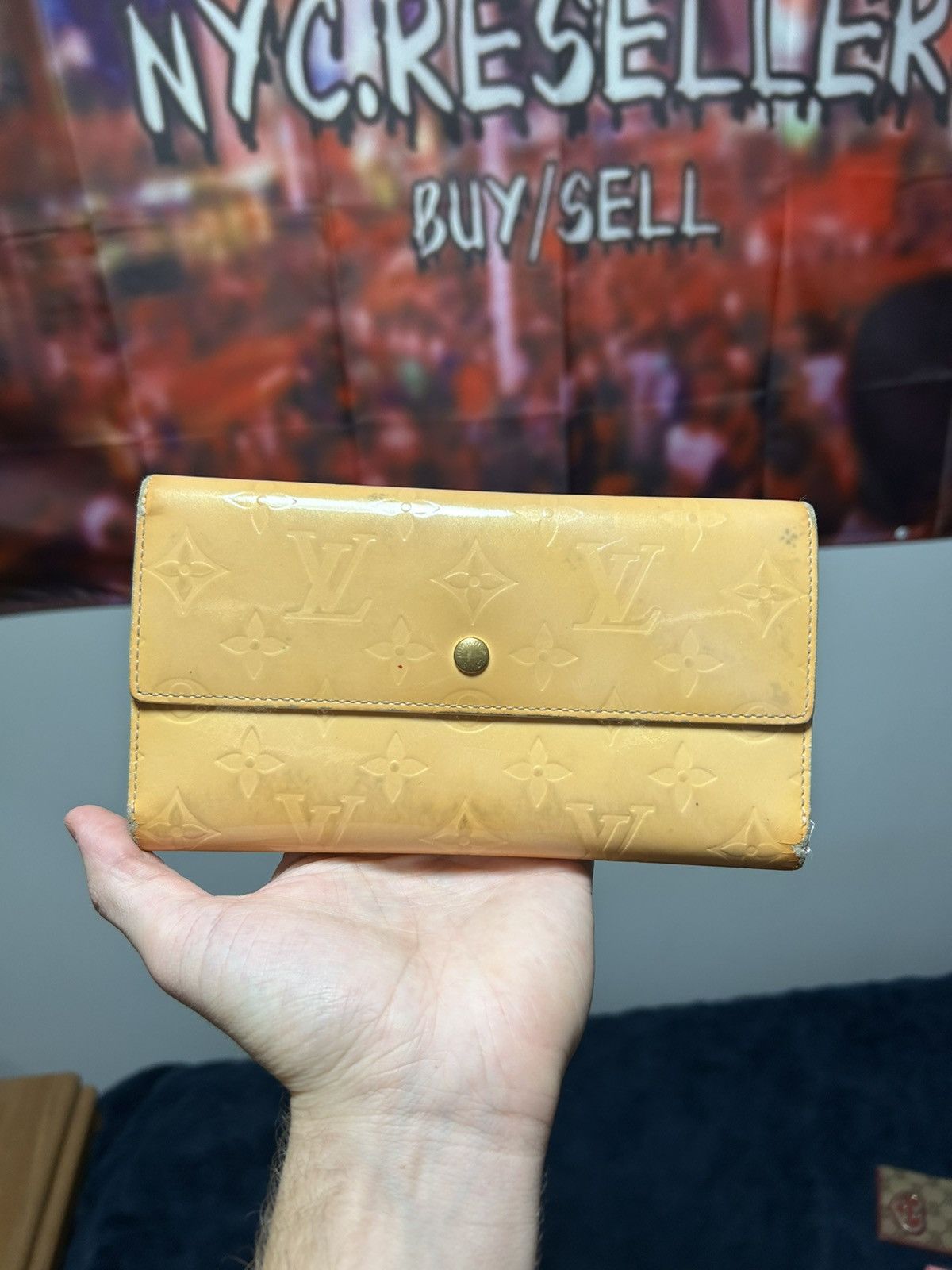 Louis Vuitton Louis Vuitton wallet Size ONE SIZE - 1 Thumbnail