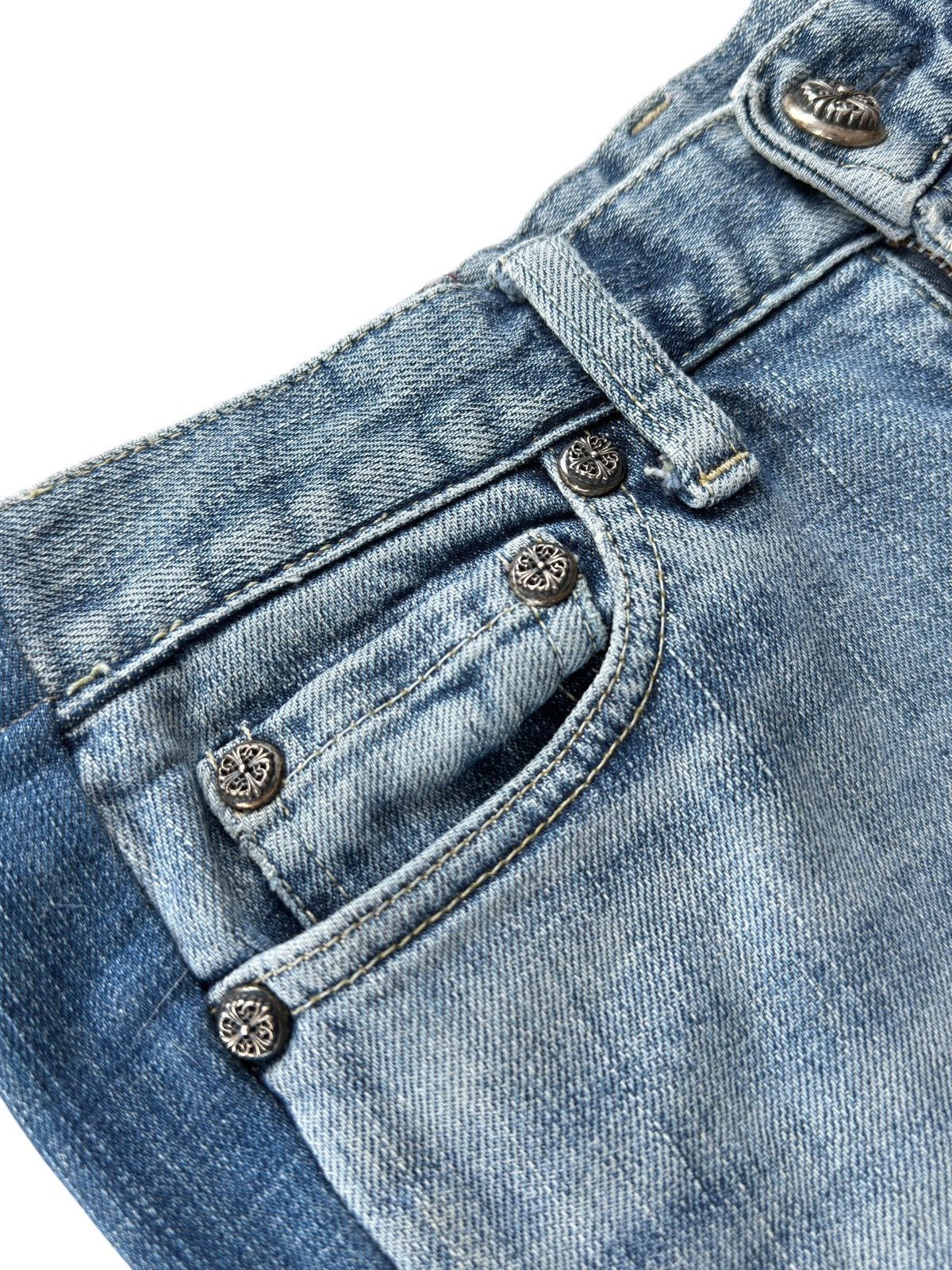 Chrome Hearts 1/1 Chrome Hearts Moussy Japanese Denim Cross Jeans Size US 26 / EU 42 - 16 Thumbnail