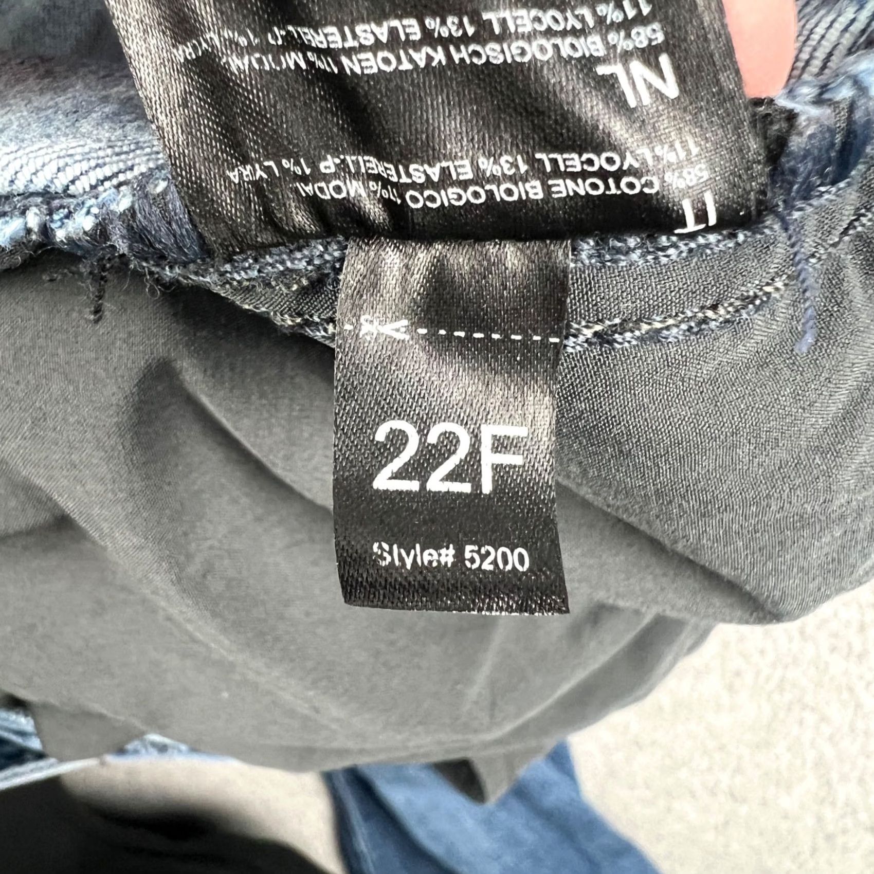 Denime KUHL Klassik Jeans Stretch Denim Pants 40x32 Mens Blue Indigo Hiking Outdoors Regular Straight 5-Pocket Denim Rise Mid Blue Mens Jeans Size US 40 / EU 56 - 6 Thumbnail