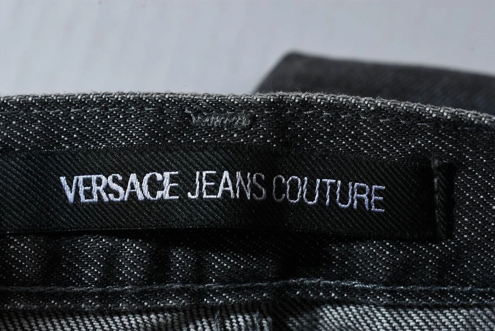Versace Jeans Couture Versace Jeans Couture Vintage Gray Denim Pants Size W30/L35 Size US 30 / EU 46 - 7 Thumbnail