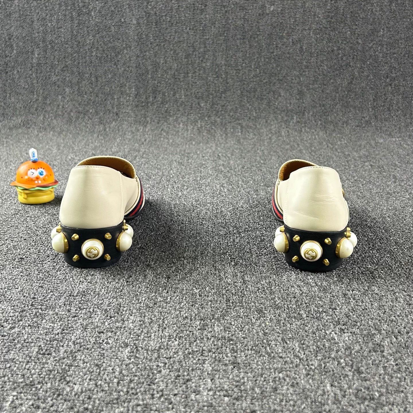 Gucci Gucci White Loafer EUR 36 Double G Pearl Size US 5 / IT 35 - 5 Thumbnail