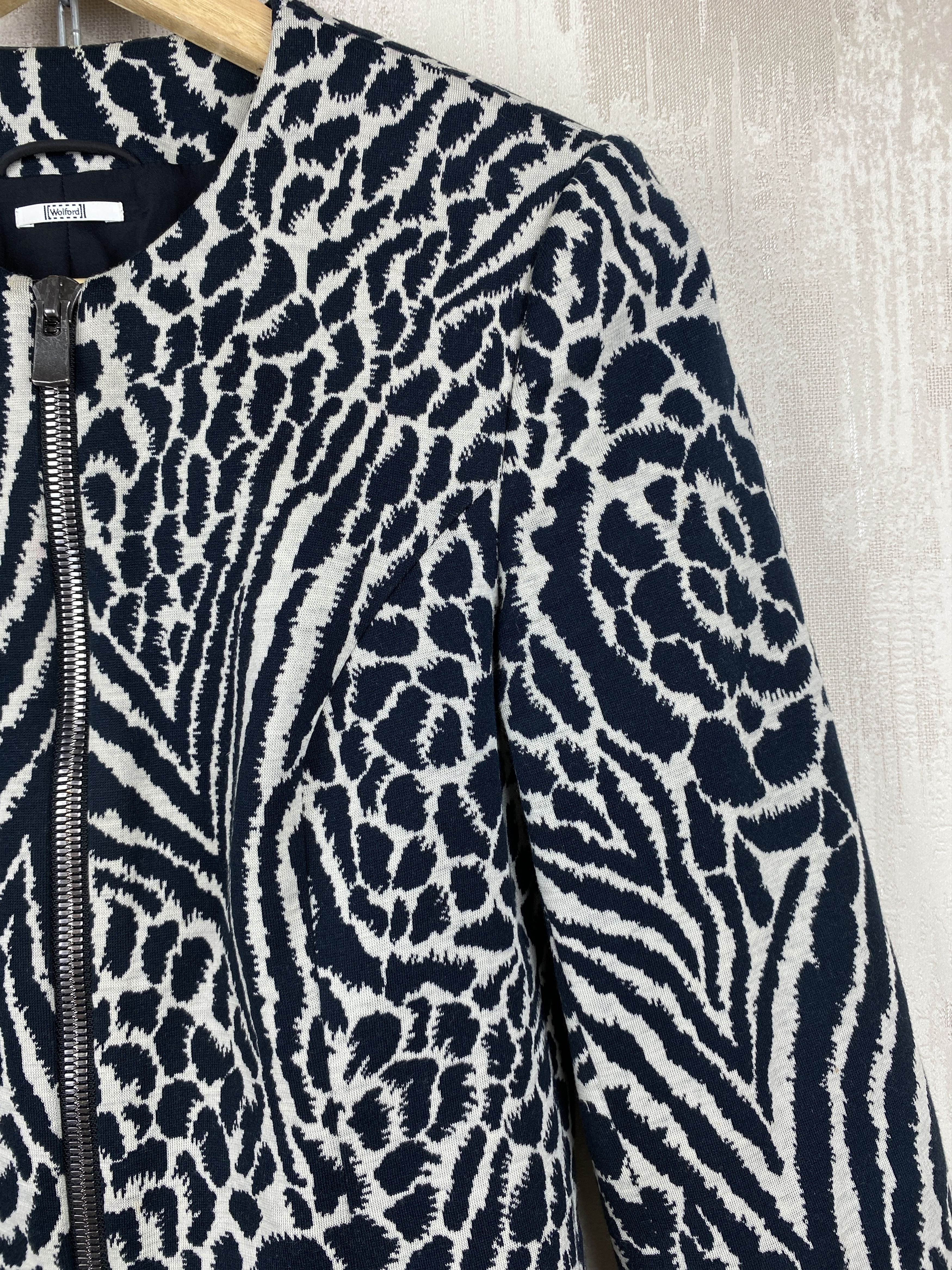 Designer × Wolford Wolford Cotton Wool Animal Print Cropped Zip Jacket Blazer Size S / US 4 / IT 40 - 4 Thumbnail