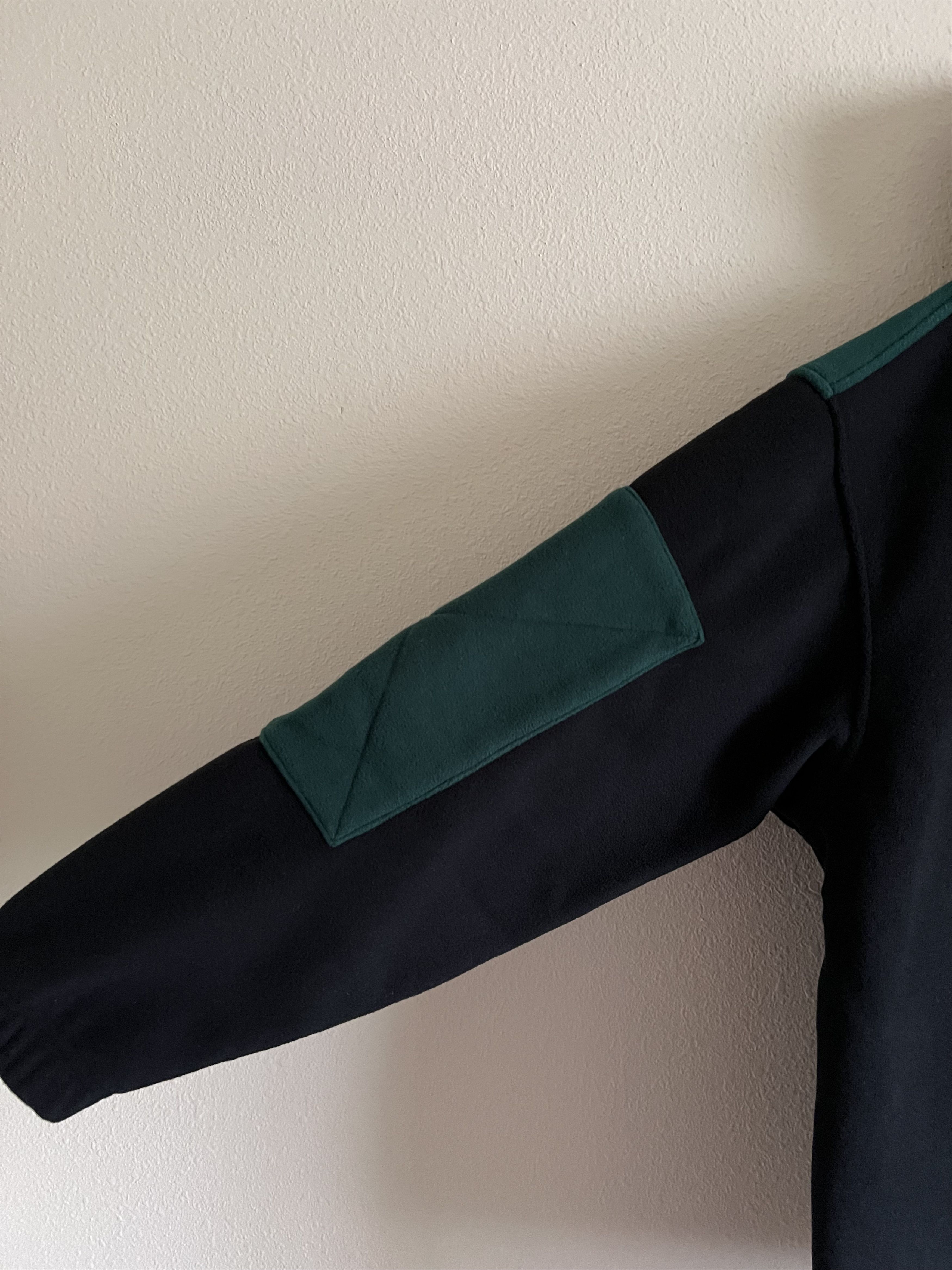 HIDDEN Hidden NY Polar Fleece Pullover Sweatshirt in Black Size US XL / EU 56 / 4 - 3 Thumbnail