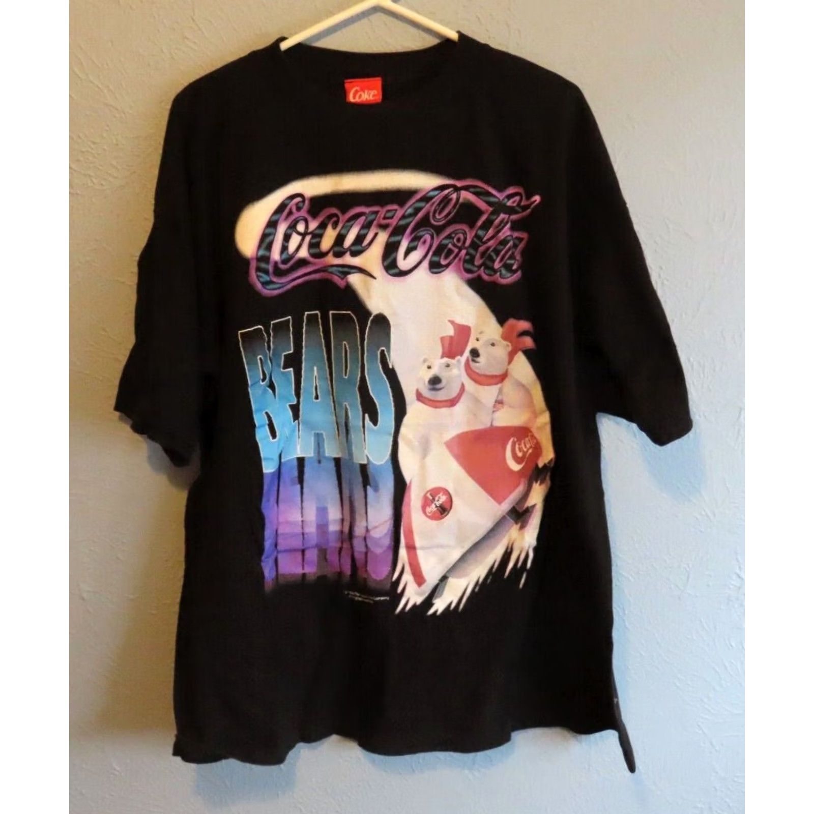 Vintage VINTAGE Coca-Cola Polar Bear Toboggin Run T Shirt XL Black Men Short Sleeve 1994 Read Desc Size US XL / EU 56 / 4 - 5 Thumbnail
