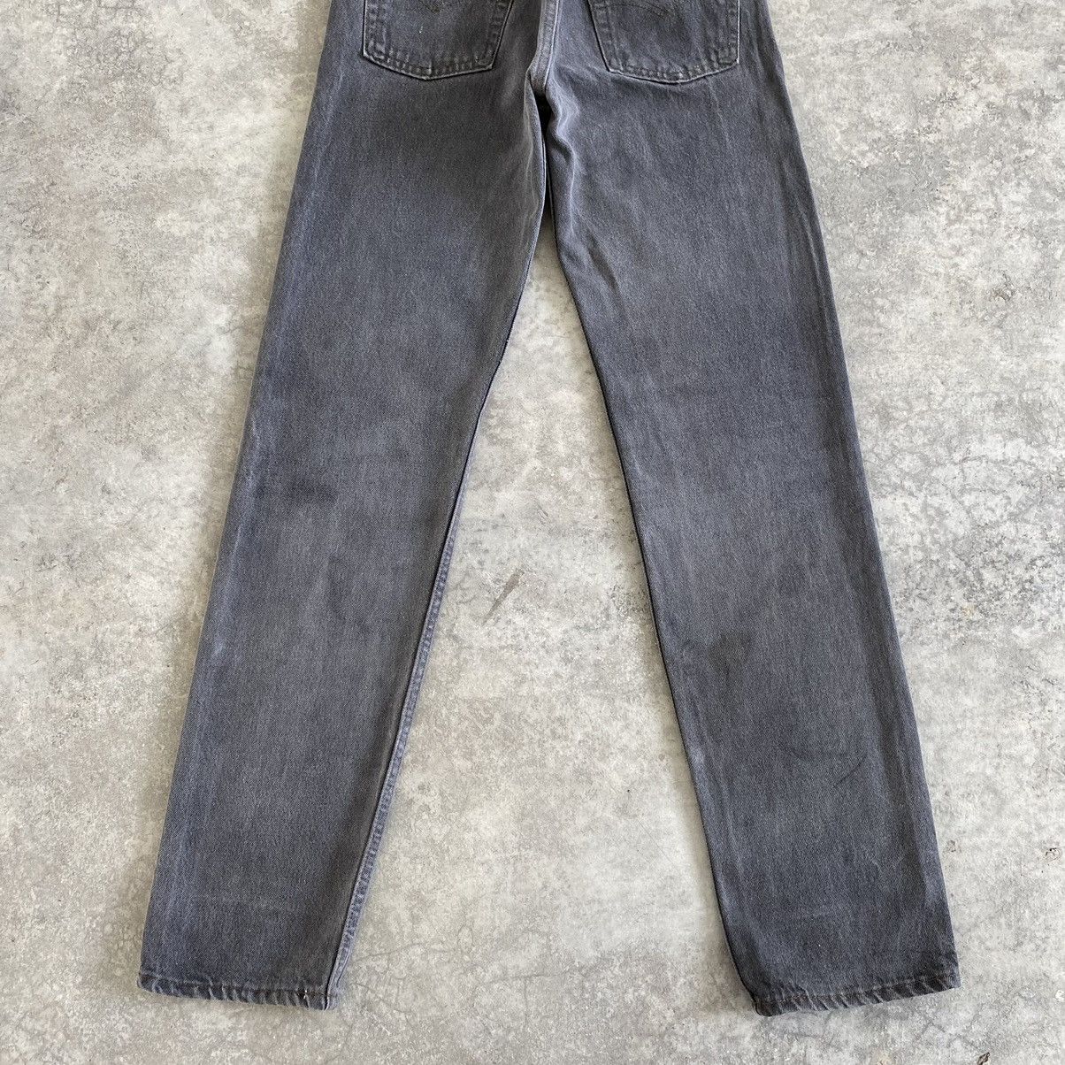 Levi's Size 30x33 Vintage Late 80’s Levis 505 Faded Ash Grey Jeans Size US 30 / EU 46 - 15 Thumbnail