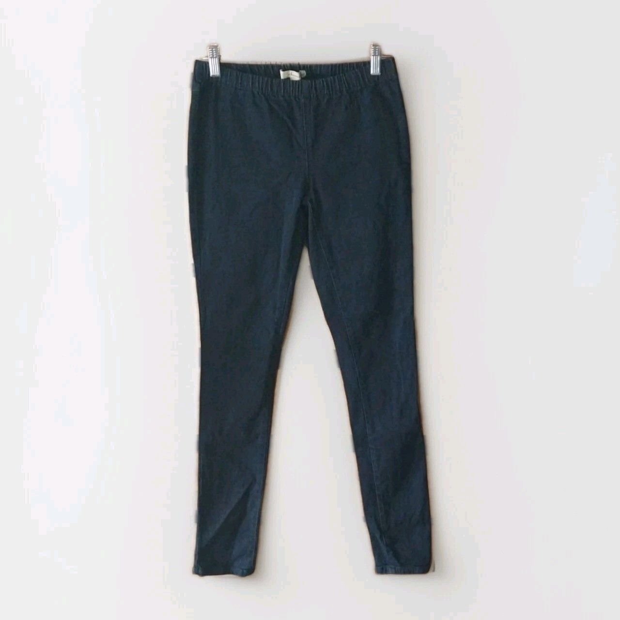 American Rag American Rag Cie Juniors Womens Size 5R Skinny Pull-On Jeans Size 26" / US 2 / IT 38 - 1 Thumbnail