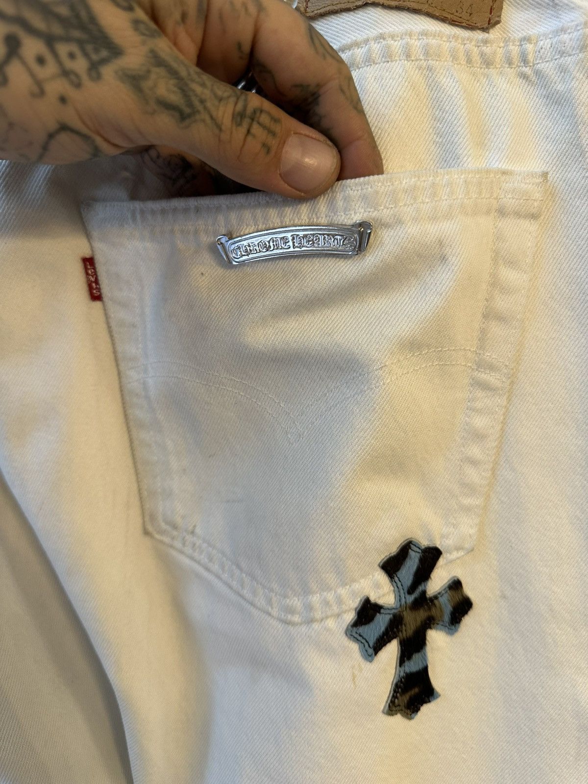 Chrome Hearts Chrome Hearts St. BARTHS rare levi cross patch jeans Size US 36 / EU 52 - 8 Thumbnail