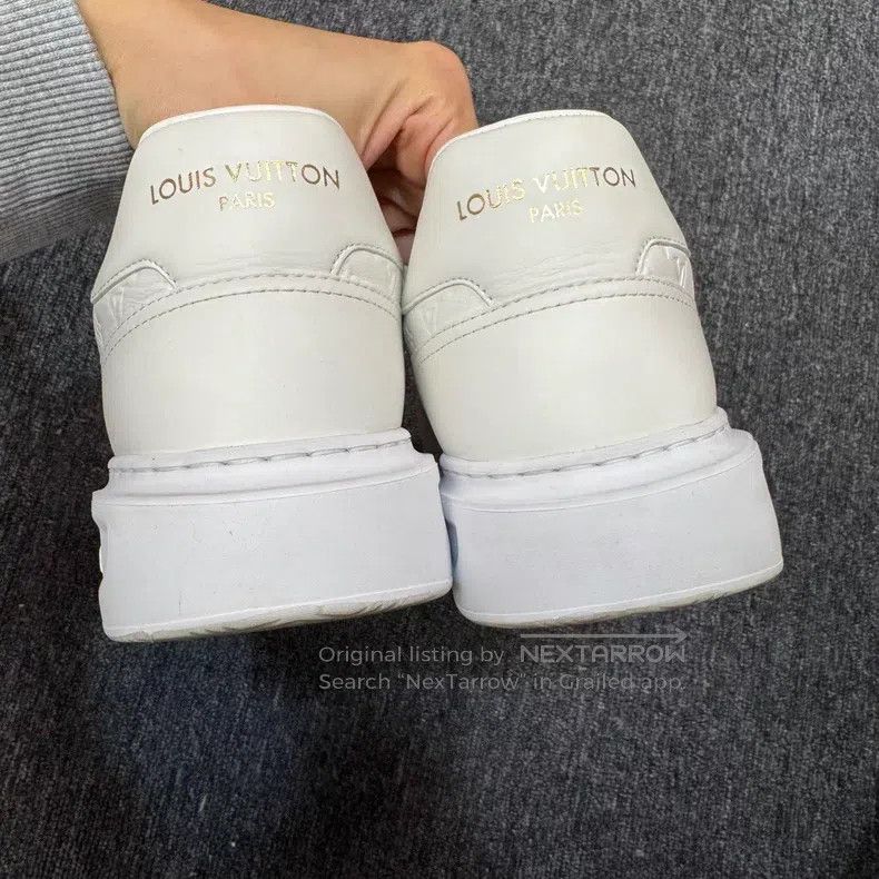 Louis Vuitton Louis Vuitton White embossed full print shoes Size US 8 / EU 41 - 5 Thumbnail