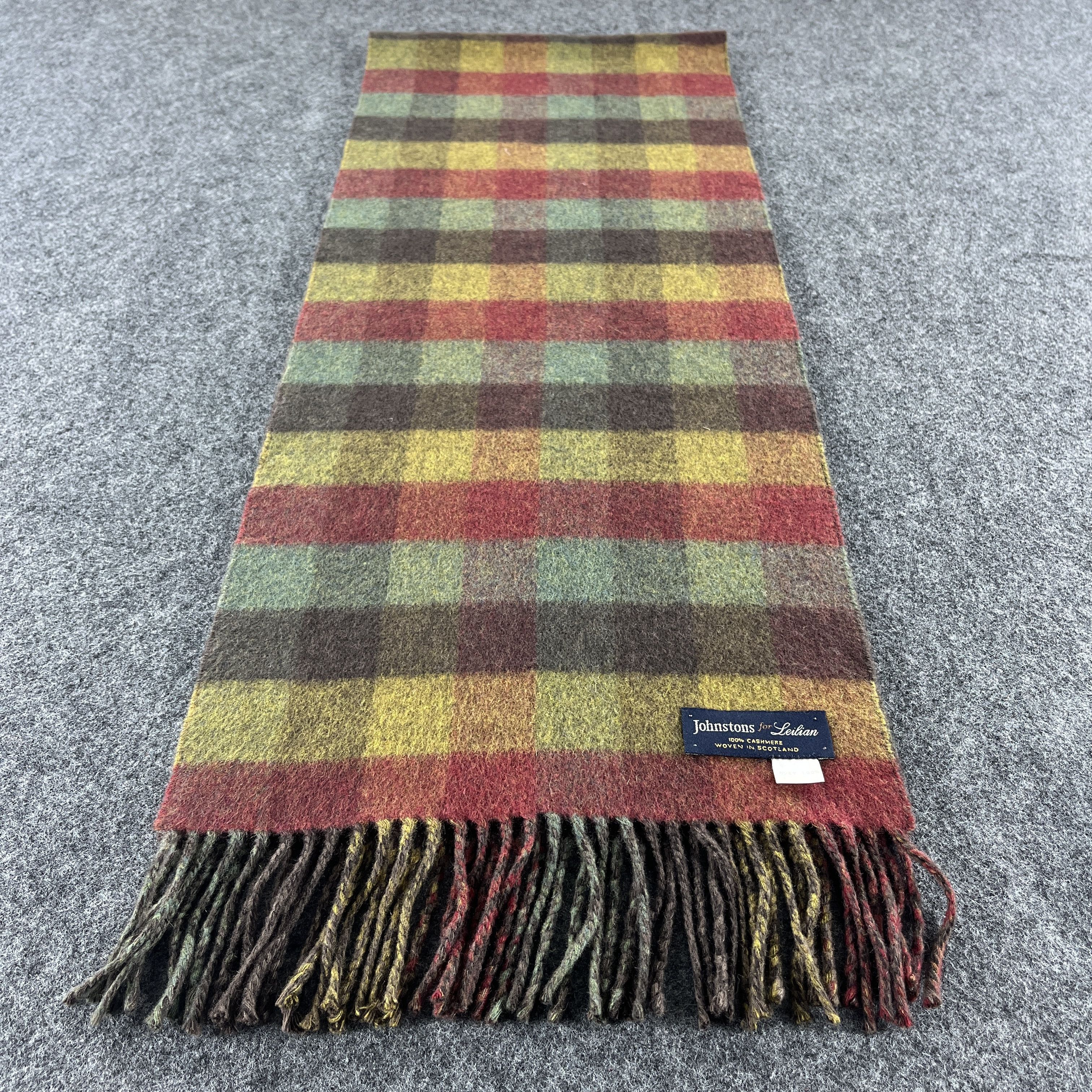 Johnstons Of Elgin Johnstons for Leilian Scarf / Muffler / Neckwear T1151 Size ONE SIZE - 2 Thumbnail