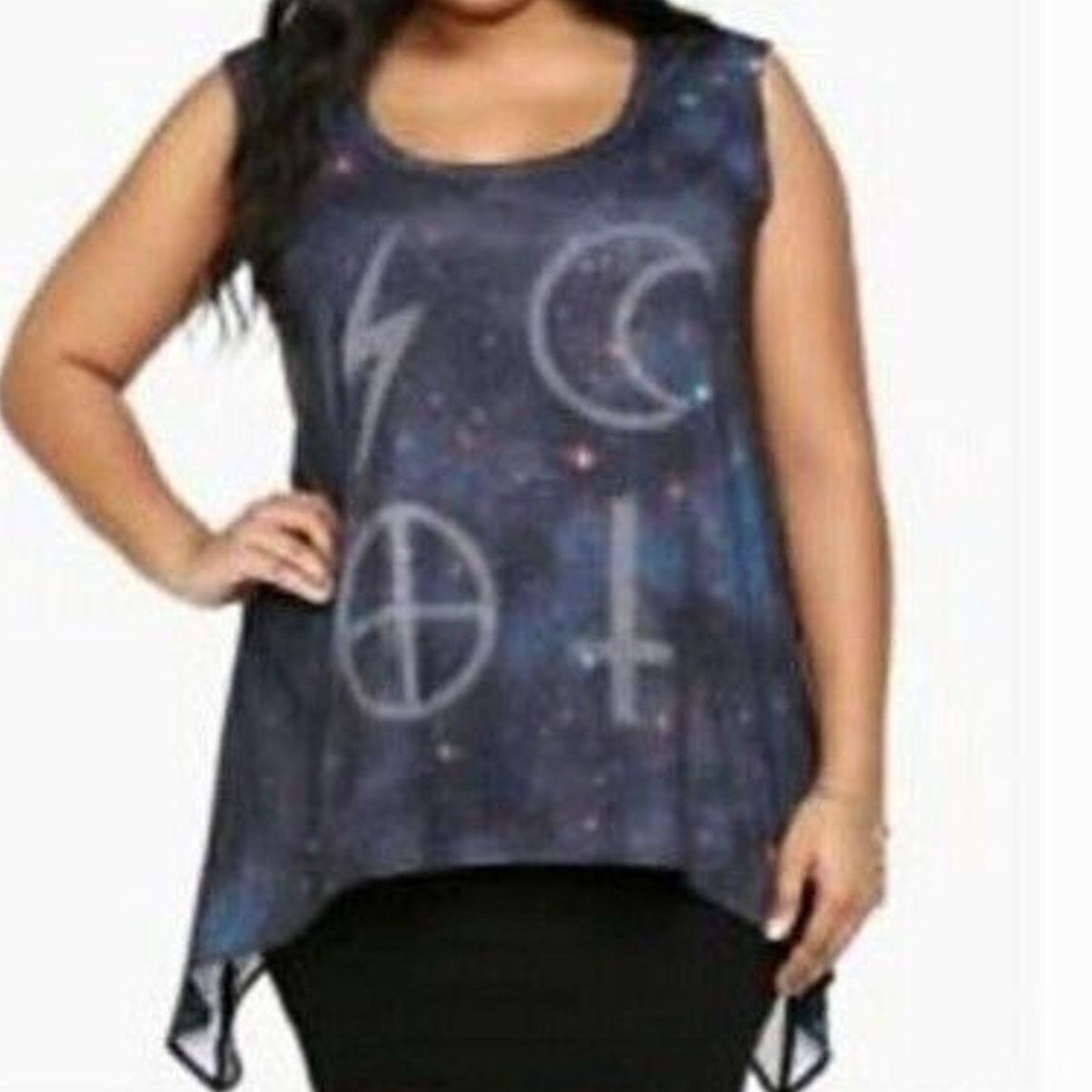Torrid Torrid Womens Galaxy Print Graphic Tee Tank Sz 1X Celestial Size XL / US 12-14 / IT 48-50 - 1 Thumbnail