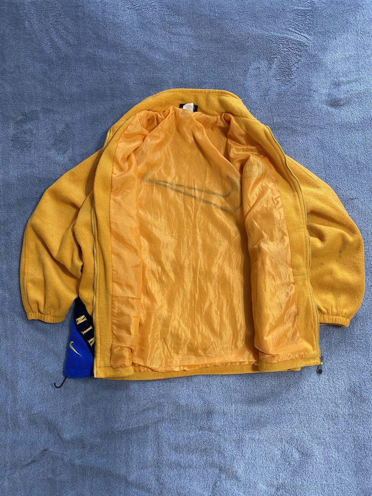 Nike Nike distressed vintage fleece big swoosh 90s Y2k Size US XL / EU 56 / 4 - 16 Thumbnail