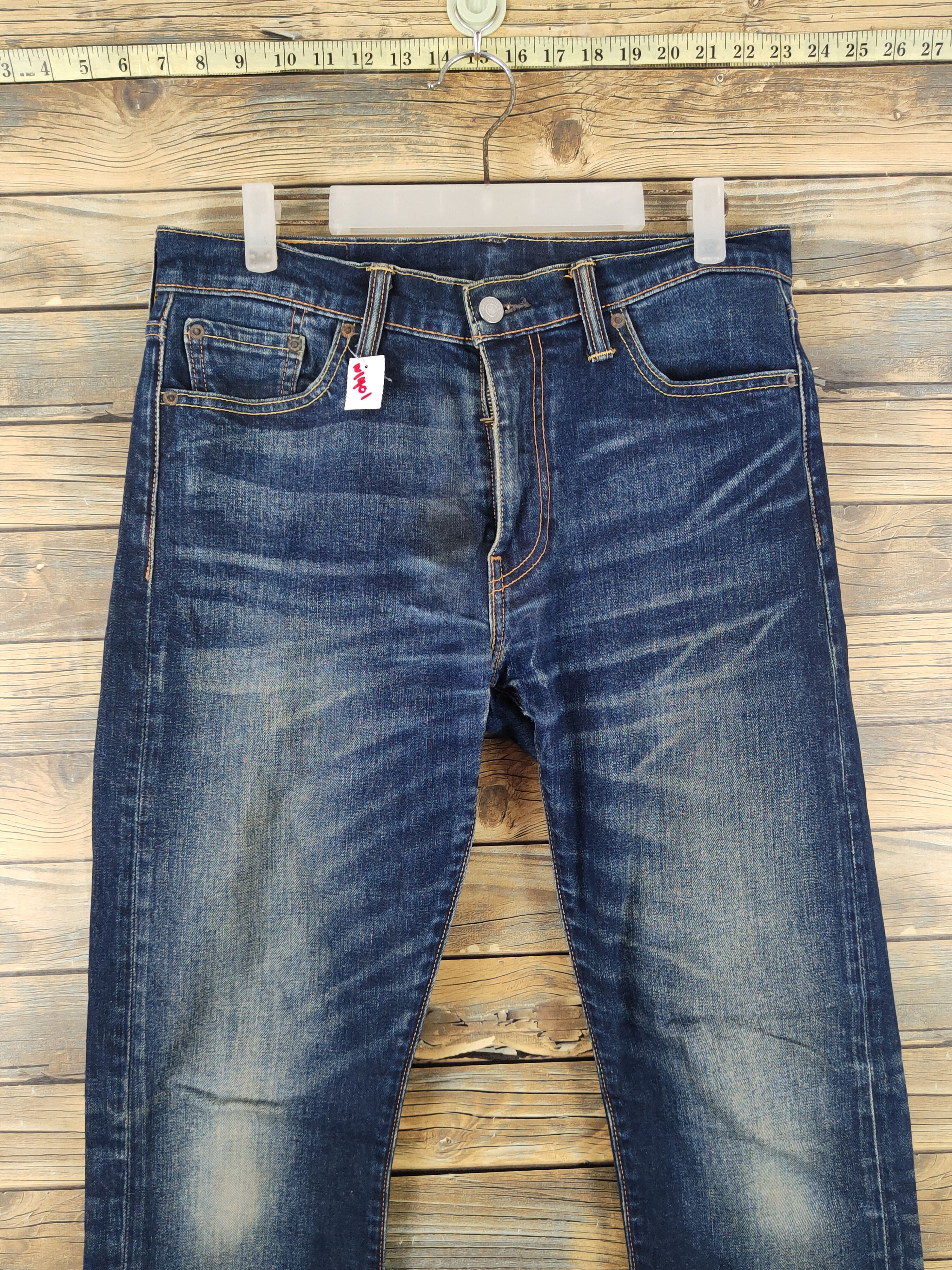 Levi's Levi's Dark Blue Distressed Ripped Jeans #W1401 Size US 31 - 2 Thumbnail