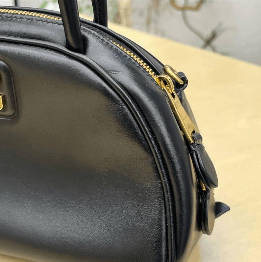 Miu Miu Miu Miu Nappa Leather Shoulder & Handheld Bag Size ONE SIZE - 9 Thumbnail