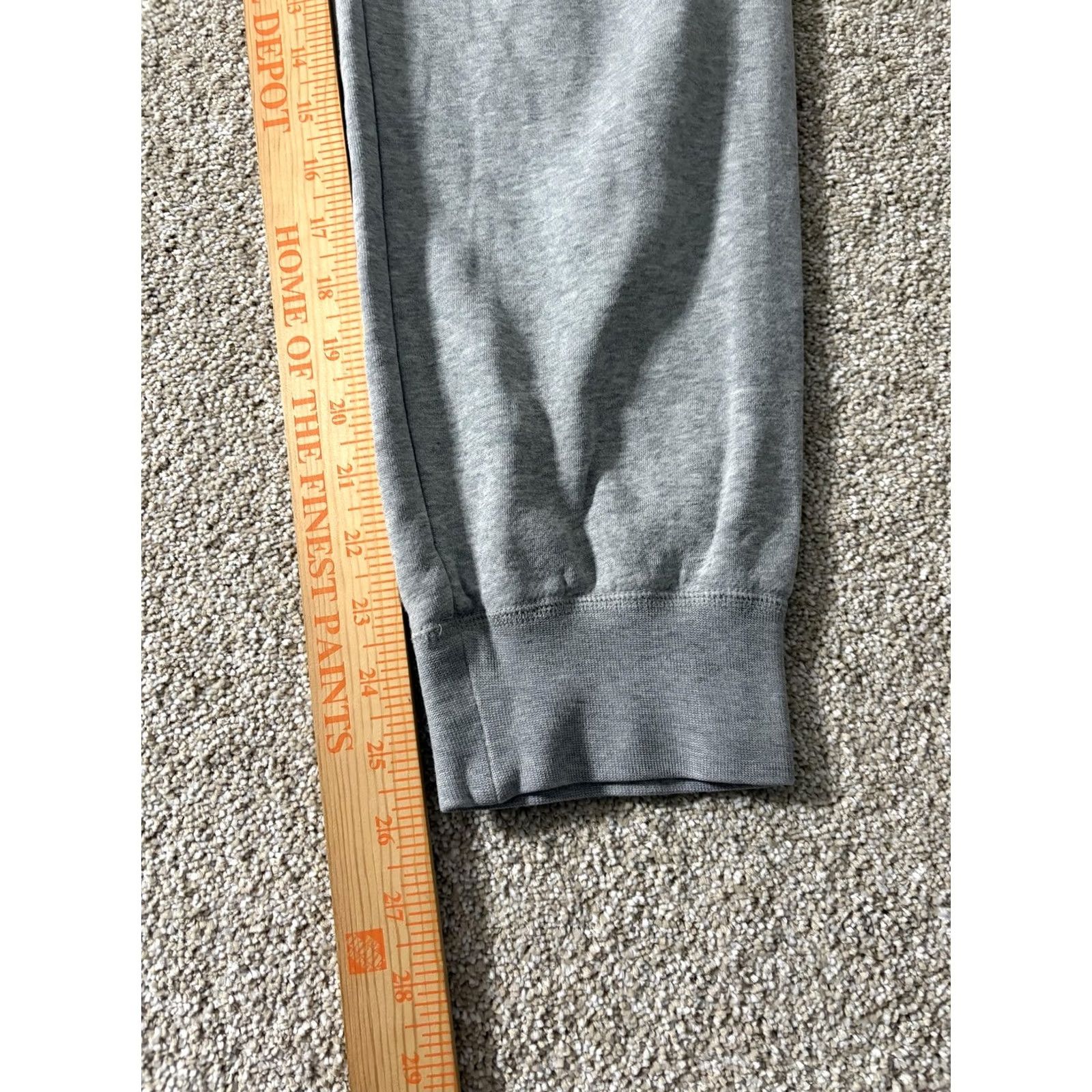 Nike Nike Air Sweatpants Mens Large Gray Joggers Elastic Waist Pockets CN7088-063 Size US 33 - 2 Thumbnail