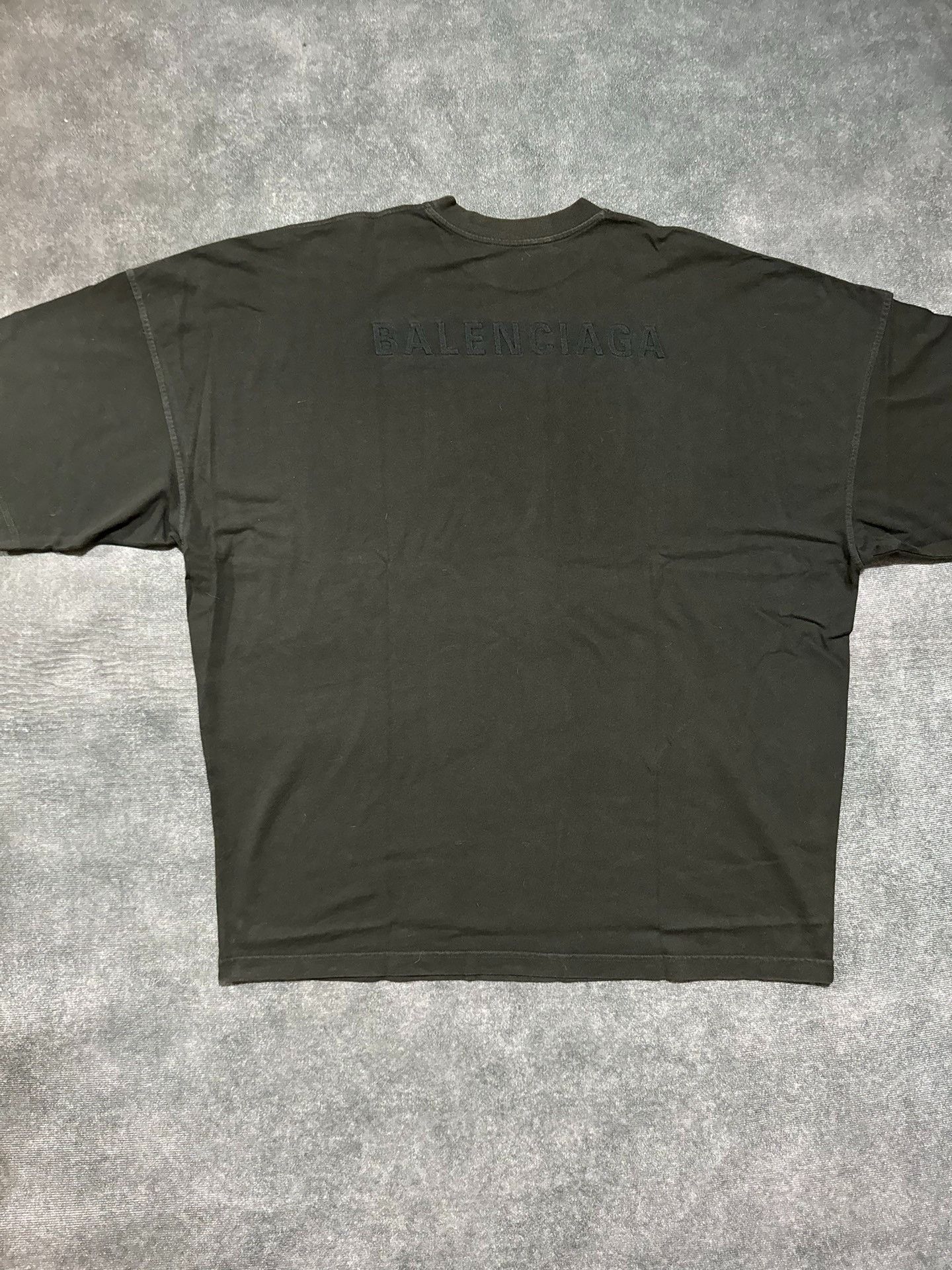 Balenciaga Balenciaga Letter on back of short sleeve 2501-Nextarrow Size US XS / EU 42 / 0 - 1 Thumbnail