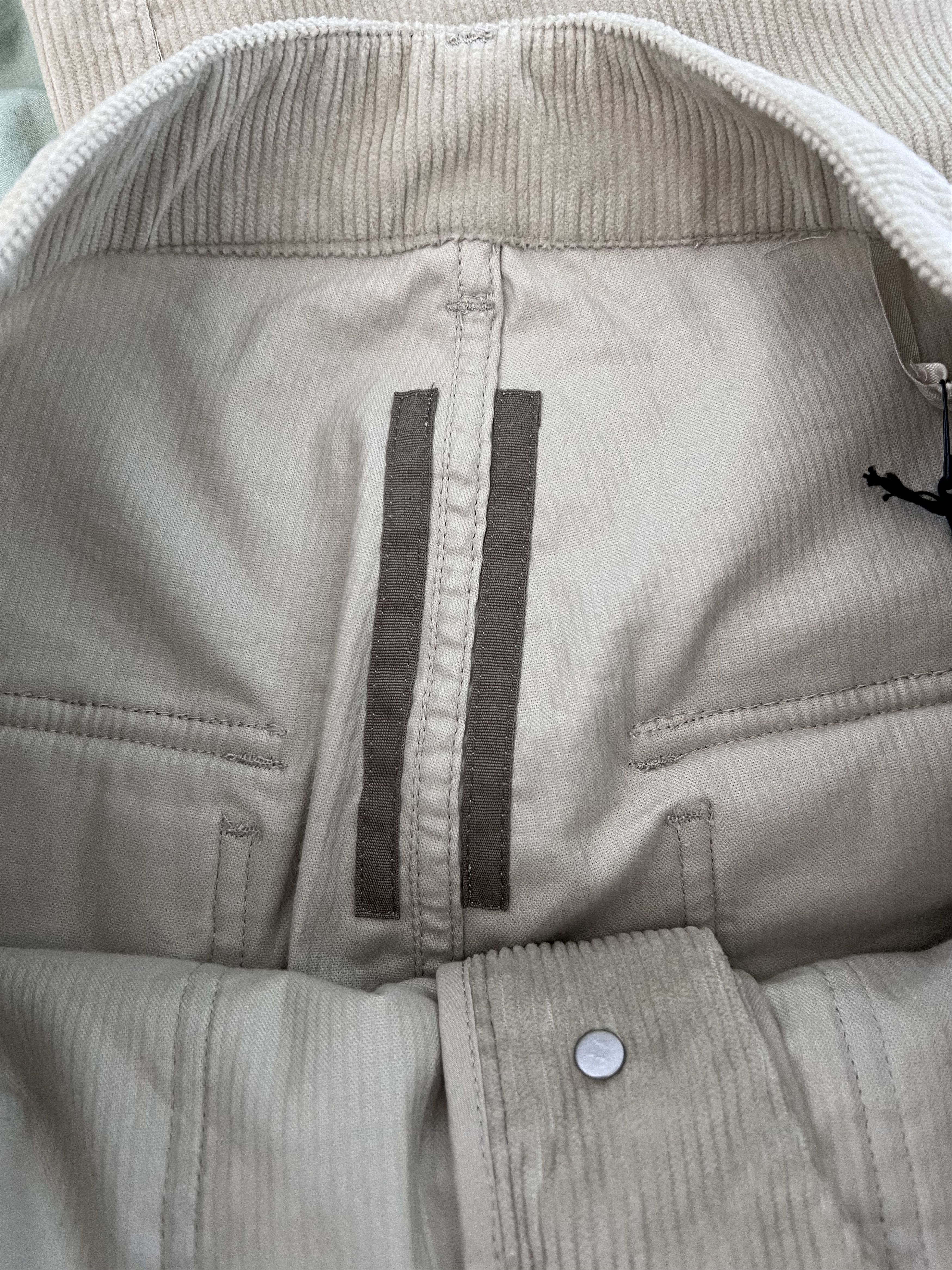 Rick Owens Drkshdw Rick Owens DRKSHDW Corduroy Cargo Trousers in Pearl Size US 32 / EU 48 - 6 Thumbnail