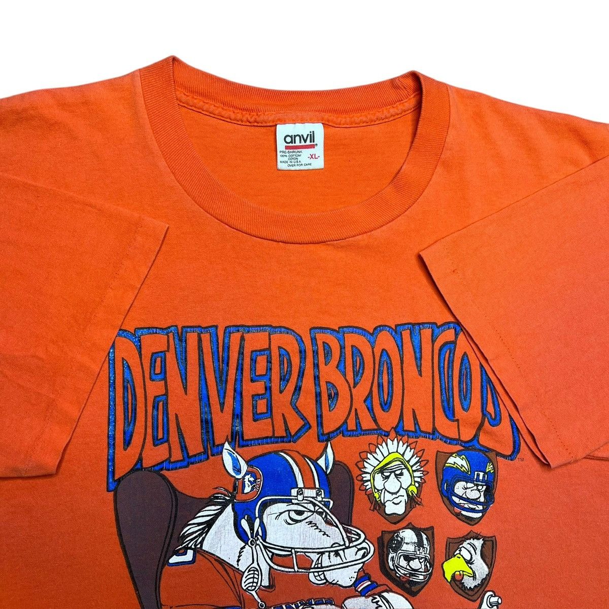 NFL Vintage 1993 NFL Denver Broncos Hunt Club Graphic T-Shirt Size US XL / EU 56 / 4 - 2 Thumbnail