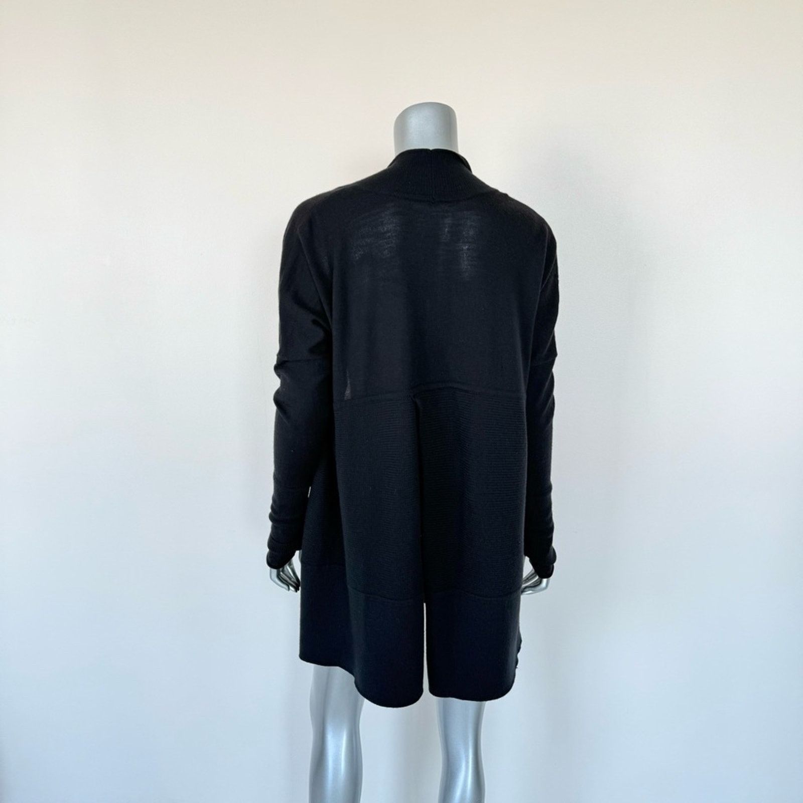 Lululemon Lululemon women cardigan size 6 US Size M / US 6-8 / IT 42-44 - 2 Thumbnail