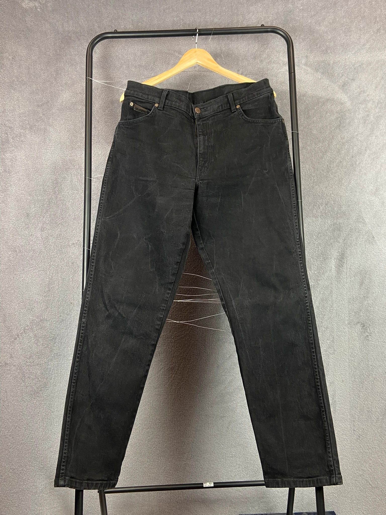 Wrangler Wrangler spodnie czarne jeans denim Size US 33 - 1 Thumbnail