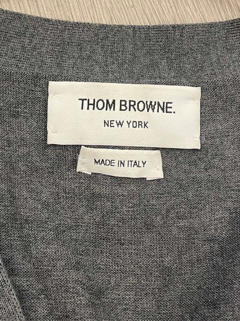 Thom Browne Thom browne Gray four-striped wool cardigan jacket 2504-Nex Size US S / EU 44-46 / 1 - 5 Thumbnail
