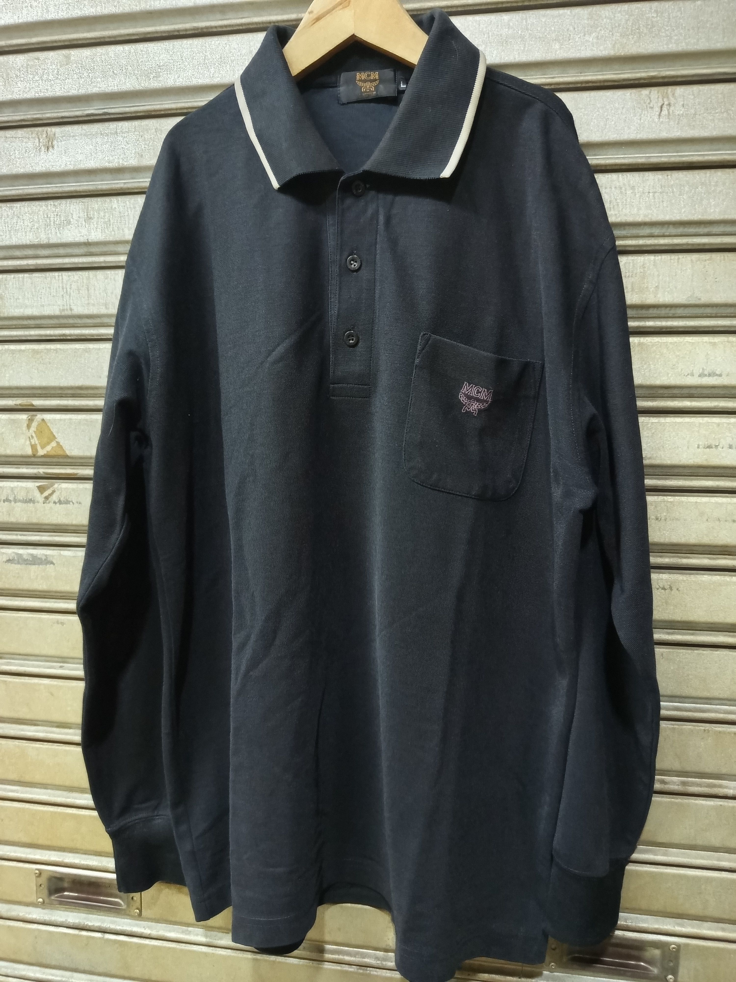 MCM Vintage MCM Long Sleeve Polo Shirt Logo Pocket Size US L / EU 52-54 / 3 - 2 Thumbnail