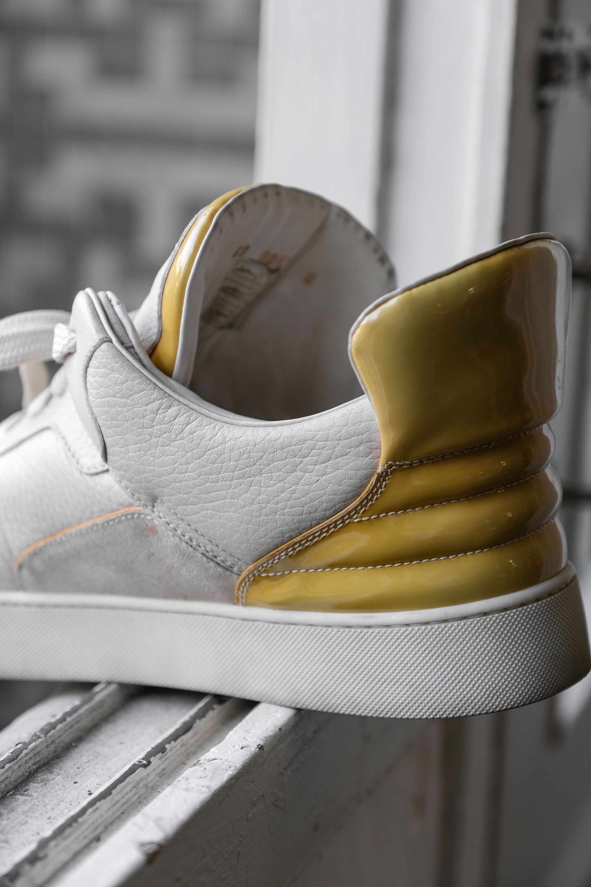 Kanye West × Louis Vuitton LOUIS VUITTON x Kanye West Don “Cream” Sneakers Size US 9 / EU 42 - 6 Thumbnail