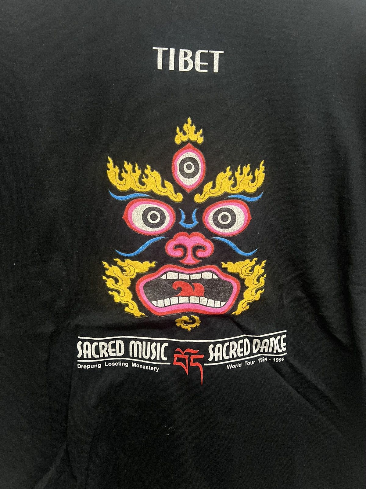Vintage Vintage 90’s Tibet Band Sacred Music Sacred Dance Tee Size US L / EU 52-54 / 3 - 2 Thumbnail