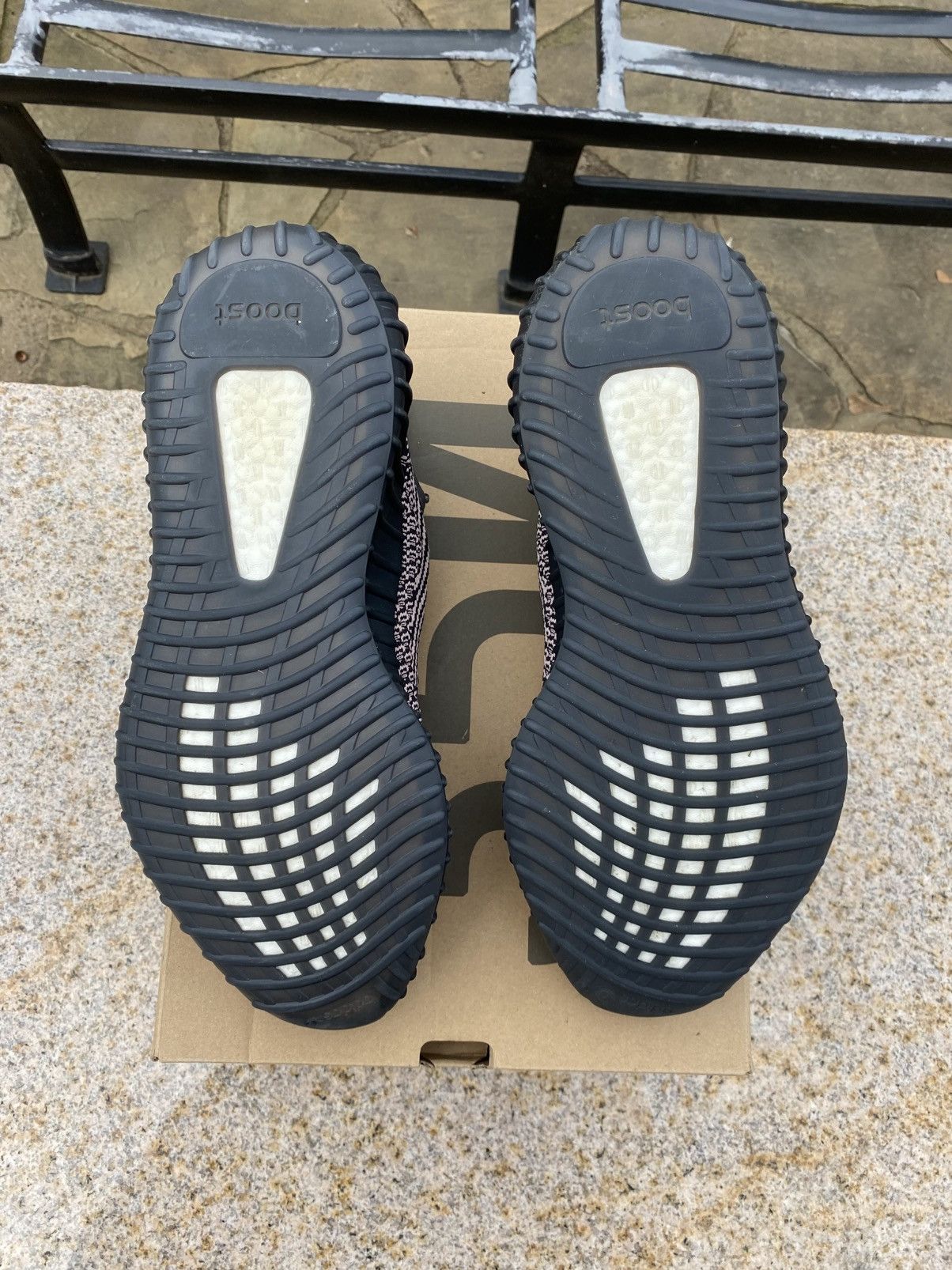 Adidas Yeezy Boost 350 V2 Yecheil Non-Reflective FW5190 Men SZ 10 Size US 10 / EU 43 - 5 Thumbnail
