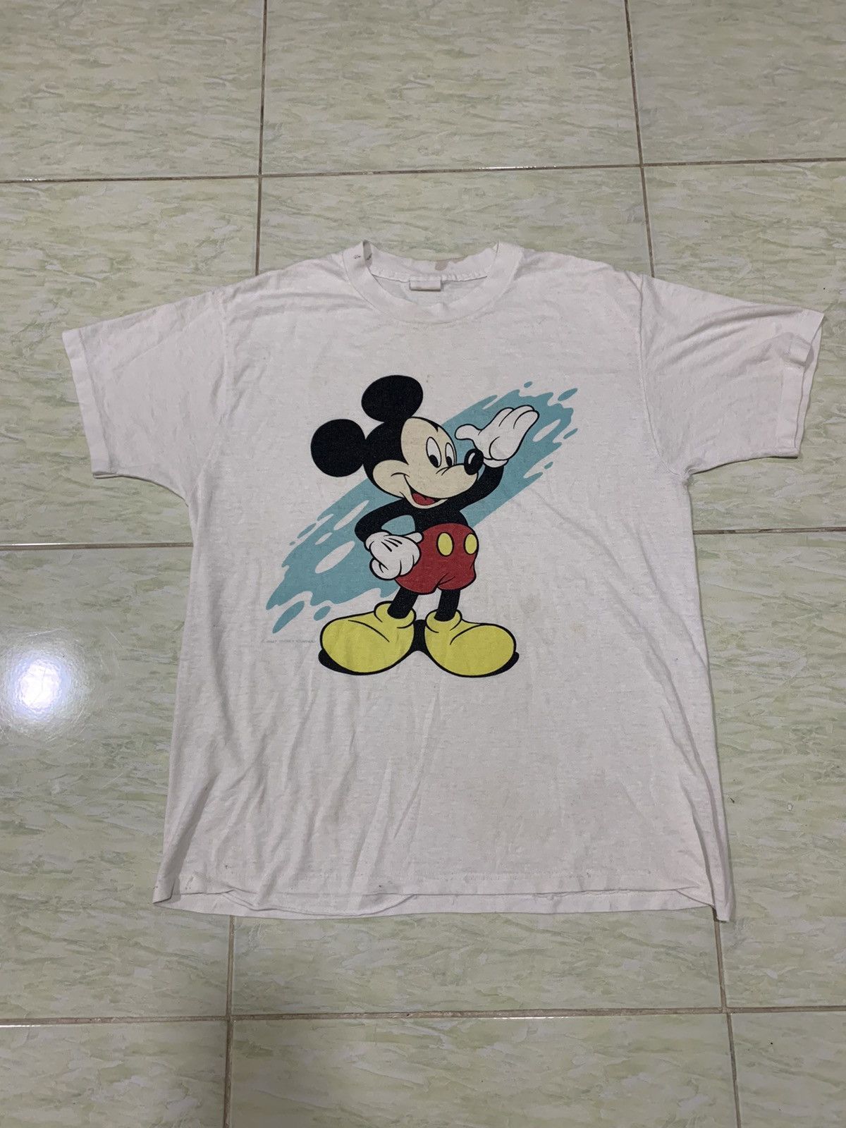 Mickey Mouse × Vintage Vintage Thrashed Distressed Mickey Tshirt Size US M / EU 48-50 / 2 - 5 Thumbnail