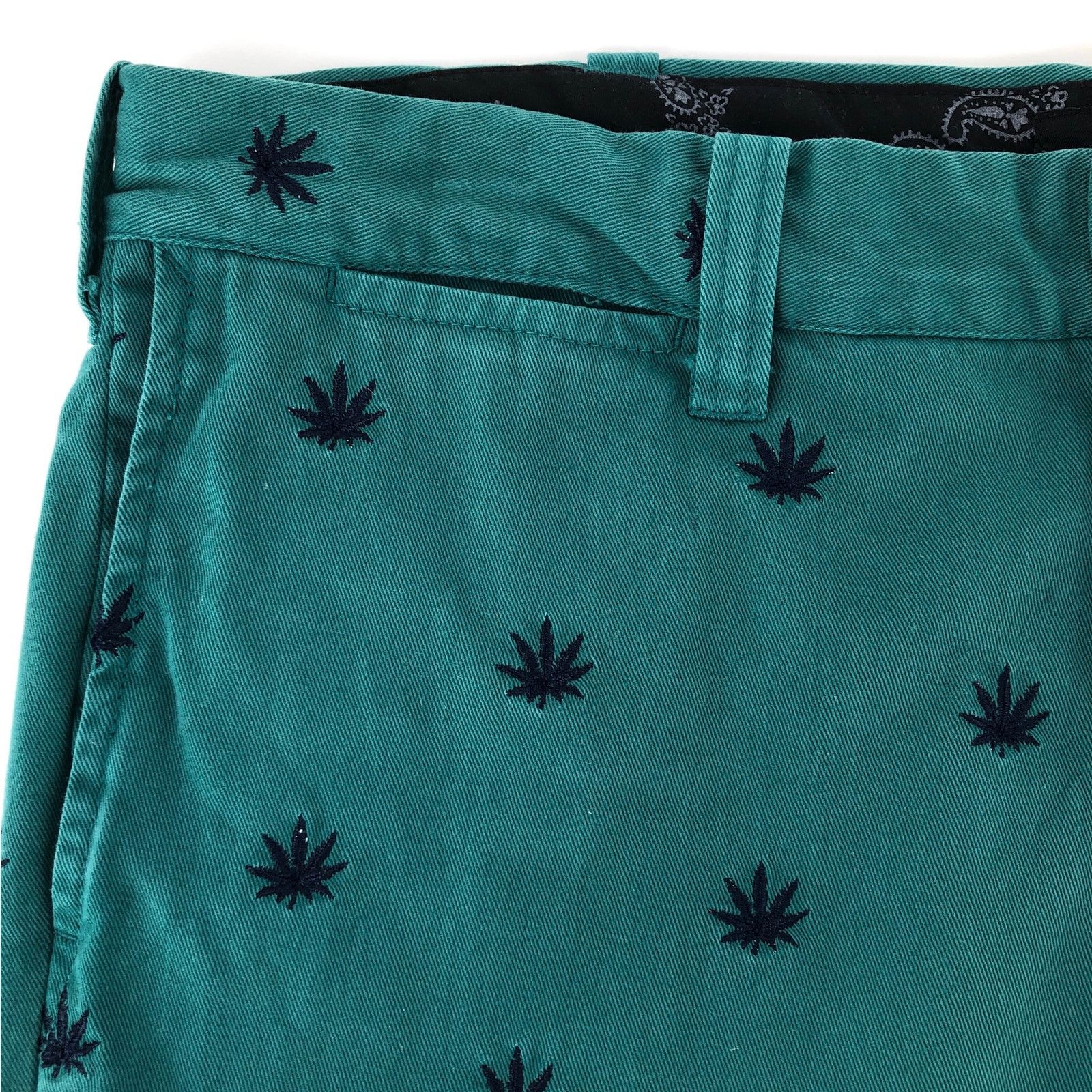 Huf Huf embroidered Leaf Chino Walk Short Size US 32 / EU 48 - 5 Thumbnail
