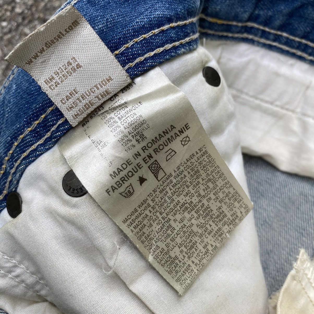 Diesel × Japanese Brand Vintage Diesel Safado Denim Blue Wash Slim Straight Jeans Size US 29 - 9 Thumbnail