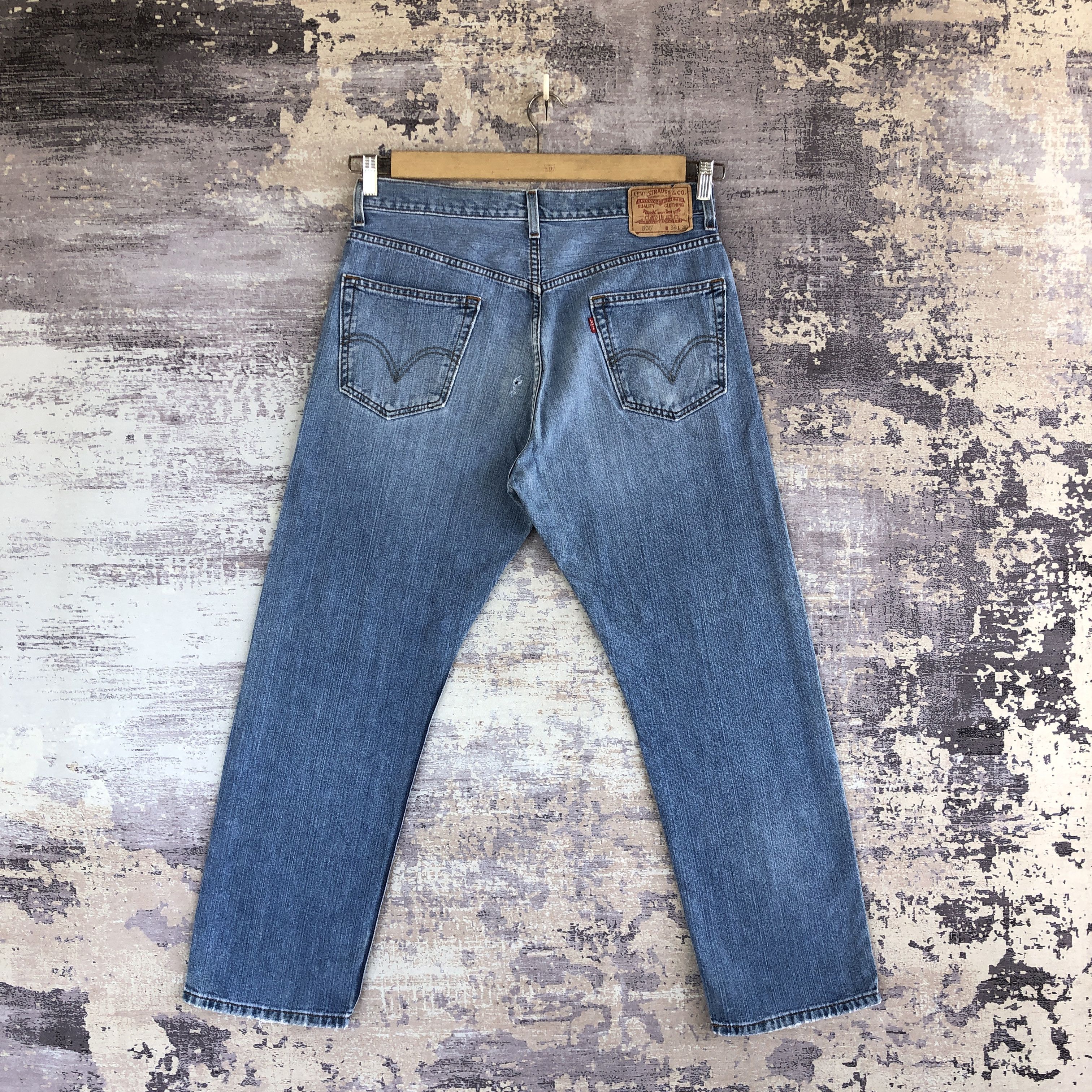 Levi's Vintage Levis 505 Sun Faded Jeans Levi's Light Wash Denim Size US 34 / EU 50 - 2 Thumbnail