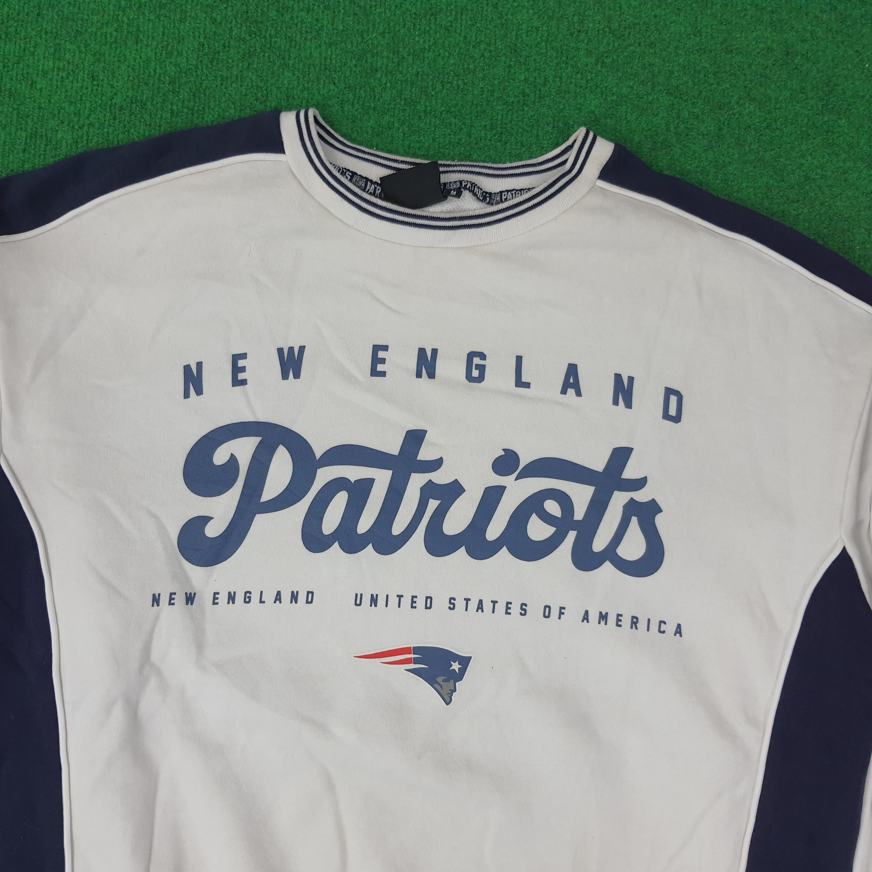 NFL Vintage NFL New England Patriots Sweatshirt C262N23 Size US L / EU 52-54 / 3 - 2 Thumbnail