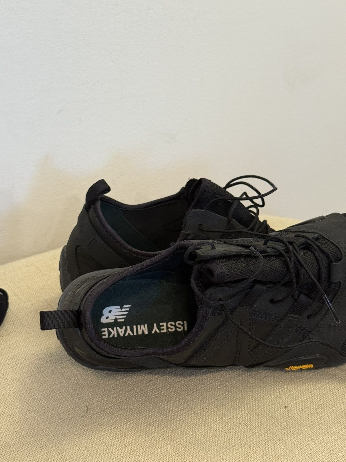 Issey Miyake Issey Miyake x New Balance MT 100 Size US 8 / EU 41 - 3 Thumbnail