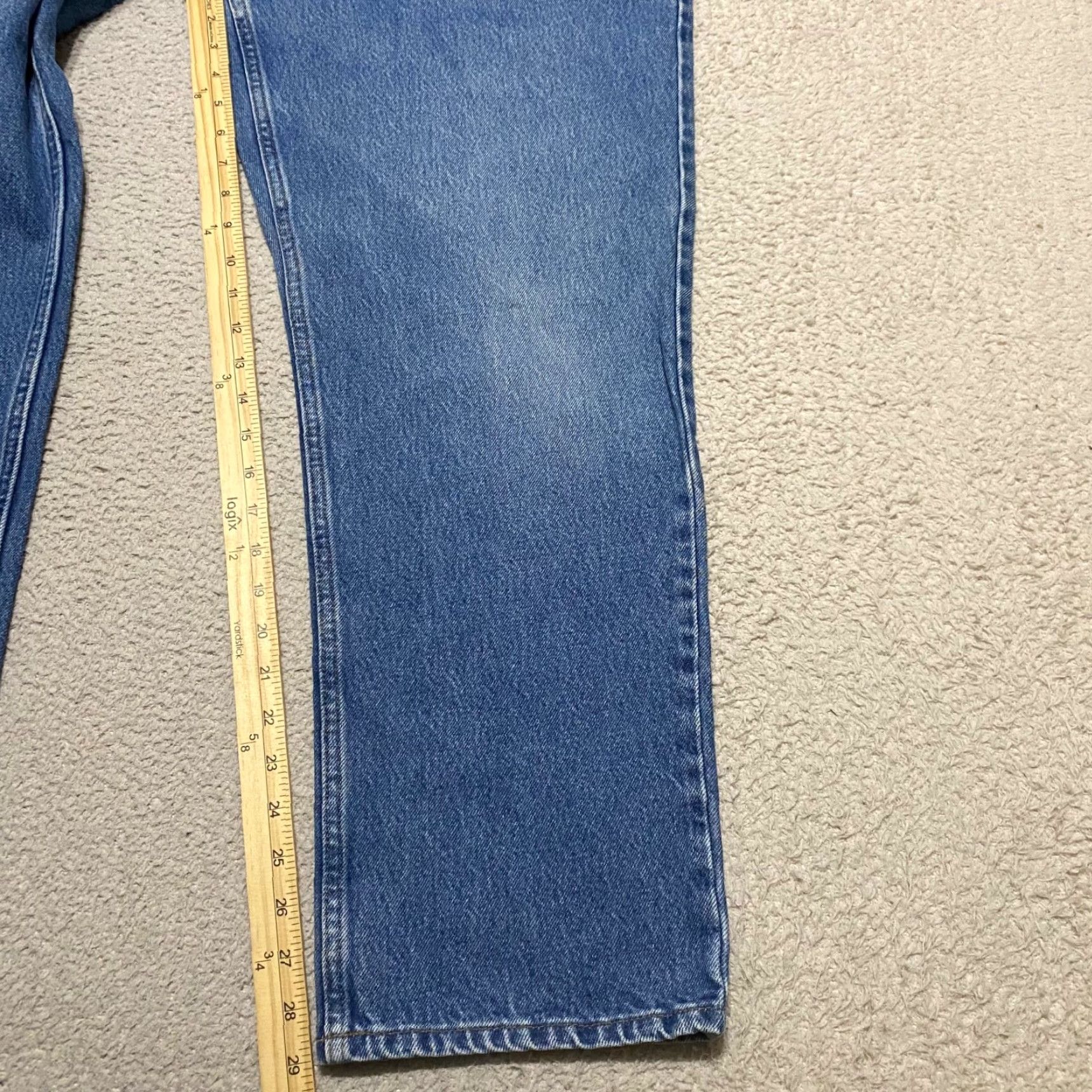 Vintage L.L. Bean Jeans Mens 38x30 Blue Denim Straight Leg Medium Wash Mid Rise Shirt Mens 38 Blue Denim Straight Regular 5-Pocket Design Jeans Mens Size US 38 / EU 54 - 3 Thumbnail